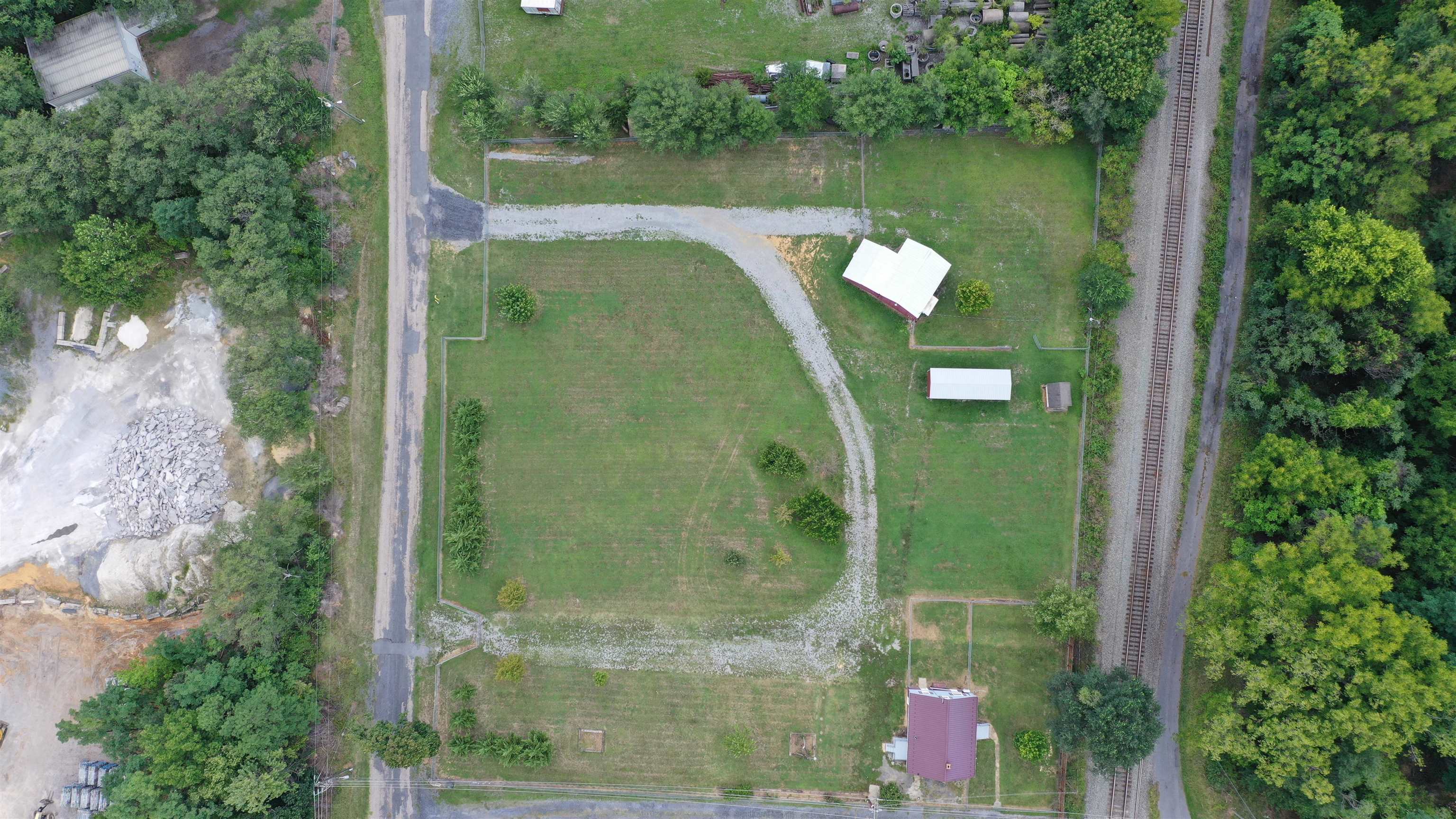 229 ANTHONY ST, STAUNTON, Virginia 24401, ,Commercial,229 ANTHONY ST,681007 MLS # 681007
