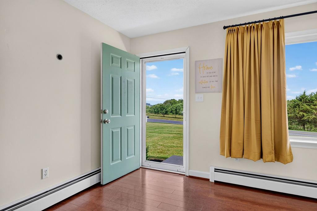 484 GALENA RD, STAUNTON, Virginia 24401, 3 Bedrooms Bedrooms, ,2 BathroomsBathrooms,Residential,484 GALENA RD,679048 MLS # 679048 484 GALENA RD, STAUNTON, Virginia 24401, 3 Bedrooms Bedrooms, ,2 BathroomsBathrooms,Residential,484 GALENA RD,679048 MLS # 679048