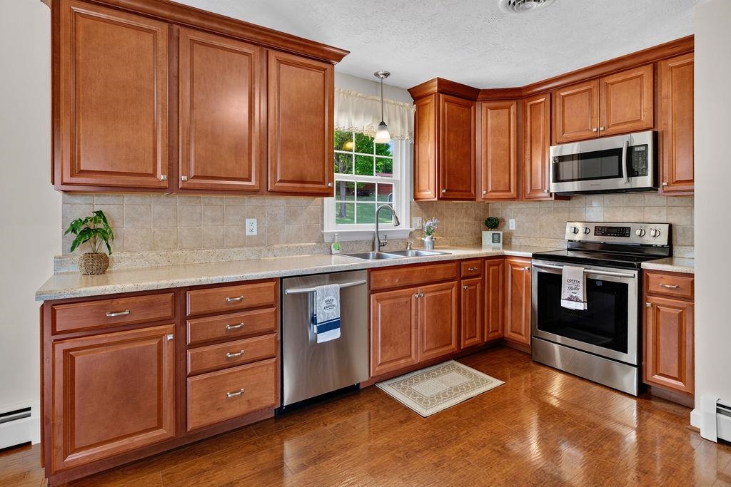 484 GALENA RD, STAUNTON, Virginia 24401, 3 Bedrooms Bedrooms, ,2 BathroomsBathrooms,Residential,484 GALENA RD,679048 MLS # 679048 484 GALENA RD, STAUNTON, Virginia 24401, 3 Bedrooms Bedrooms, ,2 BathroomsBathrooms,Residential,484 GALENA RD,679048 MLS # 679048