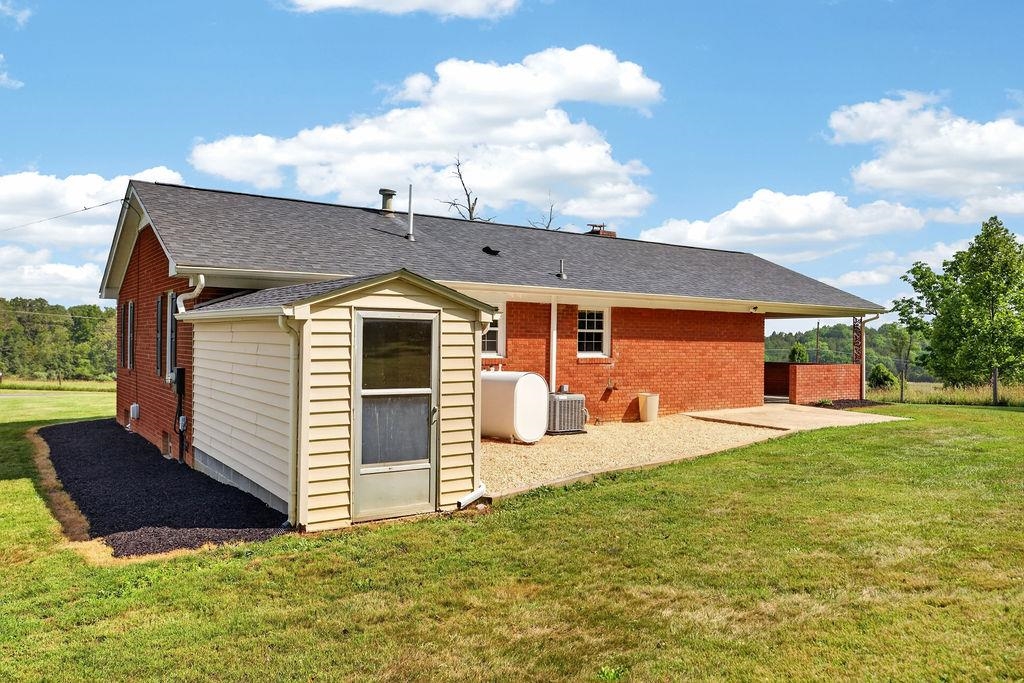 484 GALENA RD, STAUNTON, Virginia 24401, 3 Bedrooms Bedrooms, ,2 BathroomsBathrooms,Residential,484 GALENA RD,679048 MLS # 679048 484 GALENA RD, STAUNTON, Virginia 24401, 3 Bedrooms Bedrooms, ,2 BathroomsBathrooms,Residential,484 GALENA RD,679048 MLS # 679048