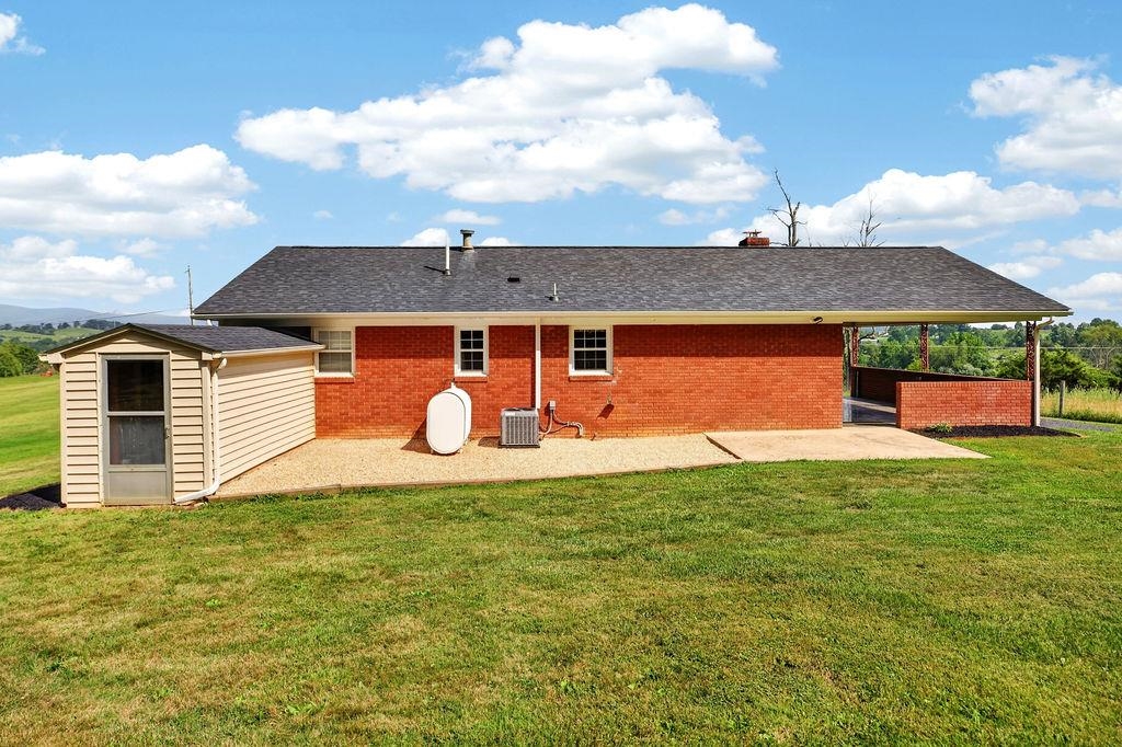 484 GALENA RD, STAUNTON, Virginia 24401, 3 Bedrooms Bedrooms, ,2 BathroomsBathrooms,Residential,484 GALENA RD,679048 MLS # 679048 484 GALENA RD, STAUNTON, Virginia 24401, 3 Bedrooms Bedrooms, ,2 BathroomsBathrooms,Residential,484 GALENA RD,679048 MLS # 679048