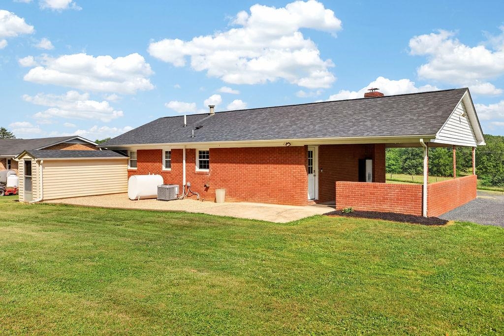 484 GALENA RD, STAUNTON, Virginia 24401, 3 Bedrooms Bedrooms, ,2 BathroomsBathrooms,Residential,484 GALENA RD,679048 MLS # 679048 484 GALENA RD, STAUNTON, Virginia 24401, 3 Bedrooms Bedrooms, ,2 BathroomsBathrooms,Residential,484 GALENA RD,679048 MLS # 679048