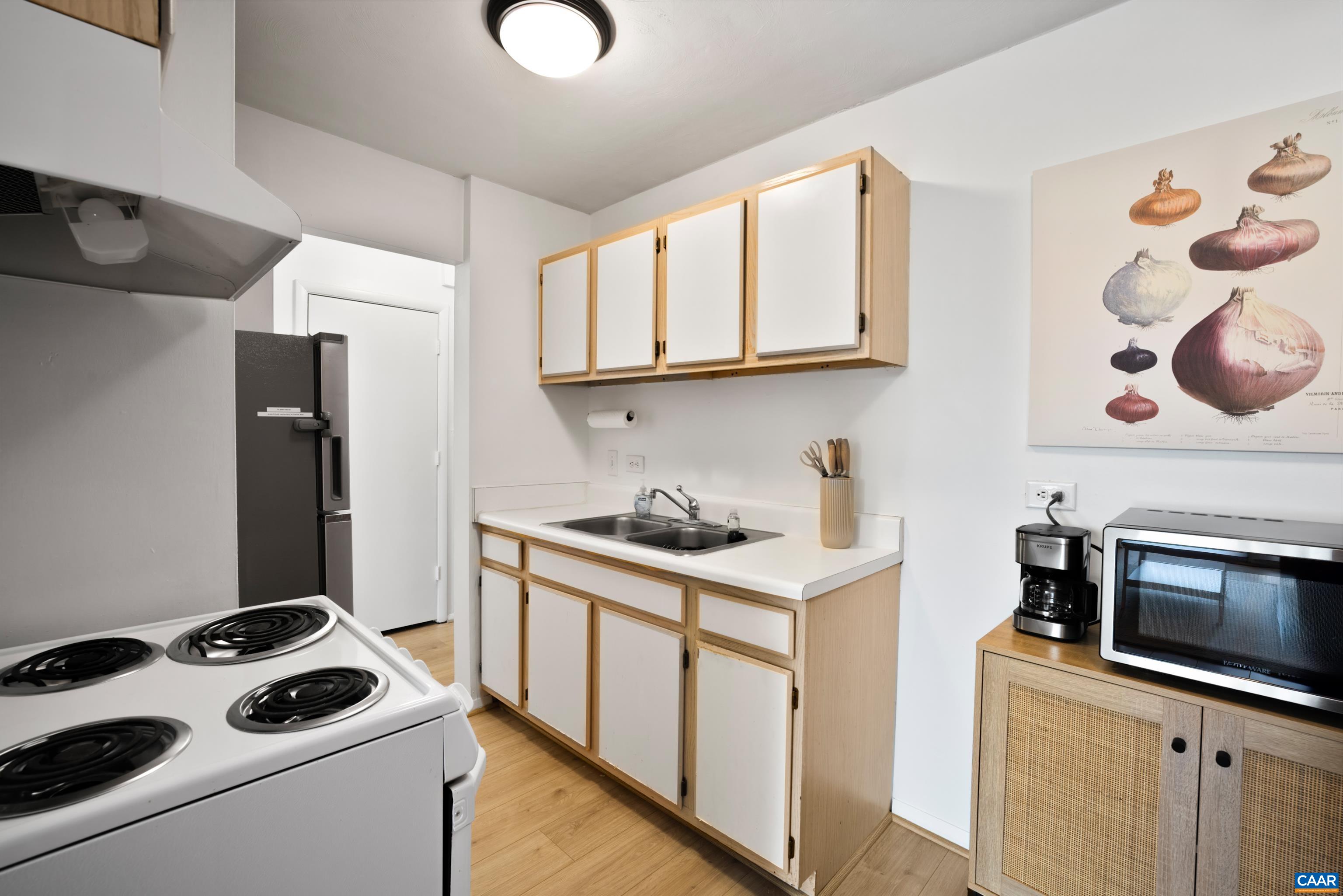 1800 JEFFERSON PARK AVE, CHARLOTTESVILLE, Virginia 22903, 1 Bedroom Bedrooms, ,1 BathroomBathrooms,Residential,1800 JEFFERSON PARK AVE,681002 MLS # 681002 1800 JEFFERSON PARK AVE, CHARLOTTESVILLE, Virginia 22903, 1 Bedroom Bedrooms, ,1 BathroomBathrooms,Residential,1800 JEFFERSON PARK AVE,681002 MLS # 681002