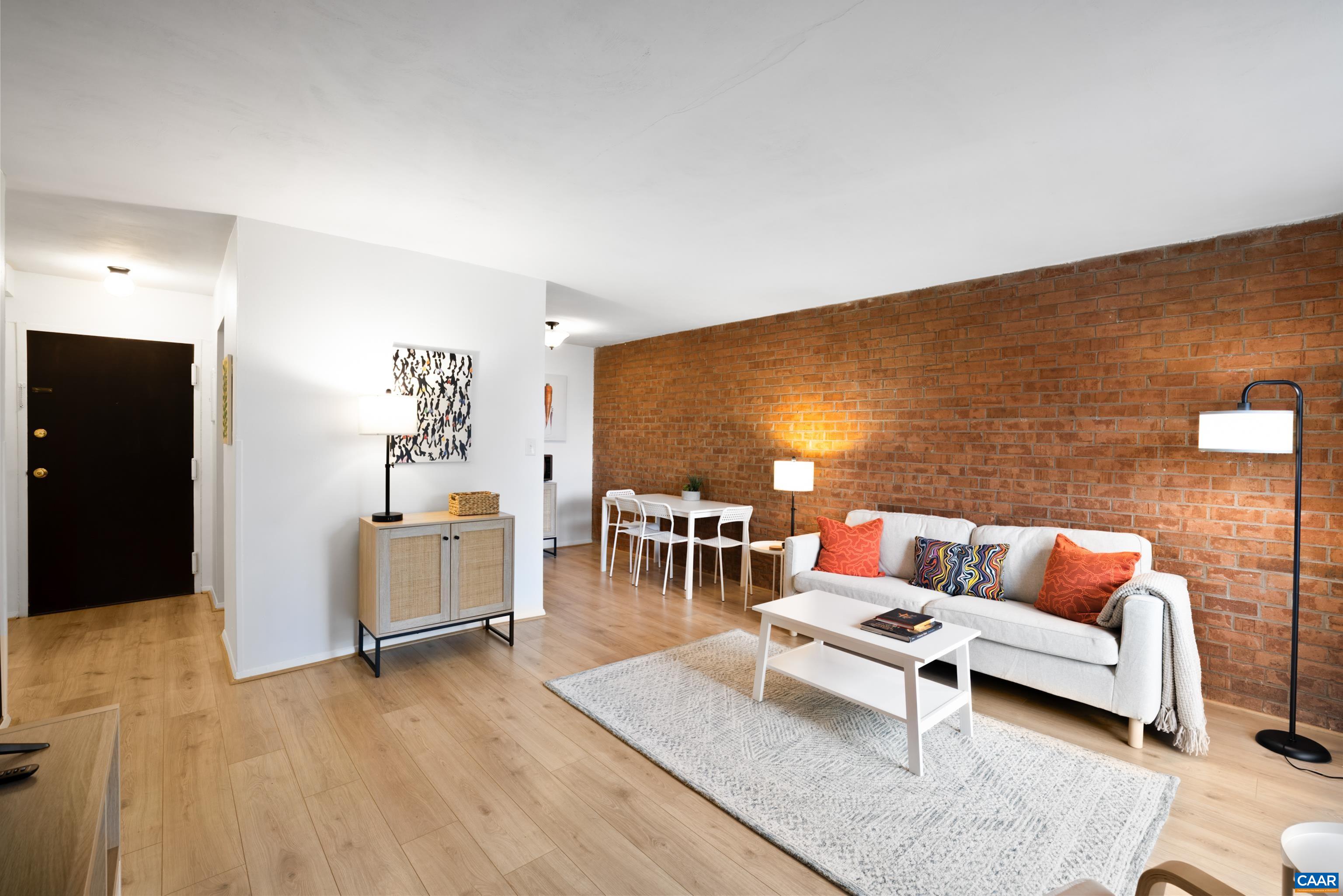 1800 JEFFERSON PARK AVE, CHARLOTTESVILLE, Virginia 22903, 1 Bedroom Bedrooms, ,1 BathroomBathrooms,Residential,1800 JEFFERSON PARK AVE,681002 MLS # 681002 1800 JEFFERSON PARK AVE, CHARLOTTESVILLE, Virginia 22903, 1 Bedroom Bedrooms, ,1 BathroomBathrooms,Residential,1800 JEFFERSON PARK AVE,681002 MLS # 681002