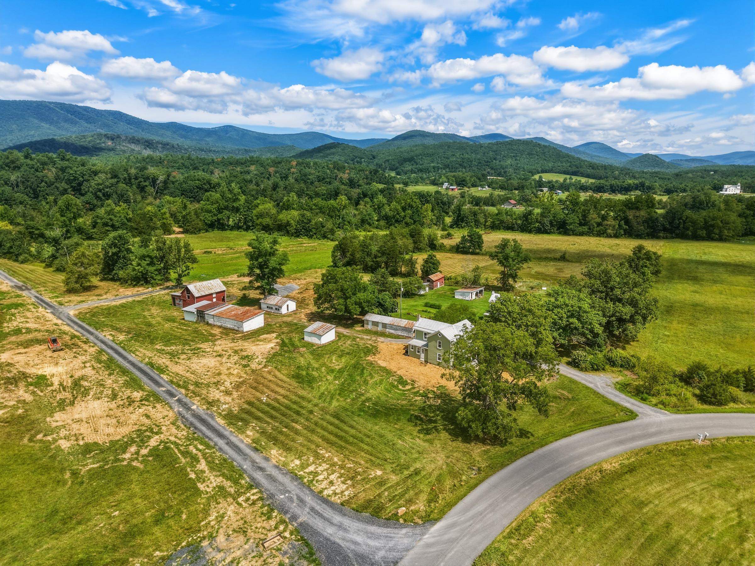 6117 ALUM SPRINGS RD, EDINBURG, Virginia 22824, 4 Bedrooms Bedrooms, ,2 BathroomsBathrooms,Residential,6117 ALUM SPRINGS RD,681005 MLS # 681005 6117 ALUM SPRINGS RD, EDINBURG, Virginia 22824, 4 Bedrooms Bedrooms, ,2 BathroomsBathrooms,Residential,6117 ALUM SPRINGS RD,681005 MLS # 681005