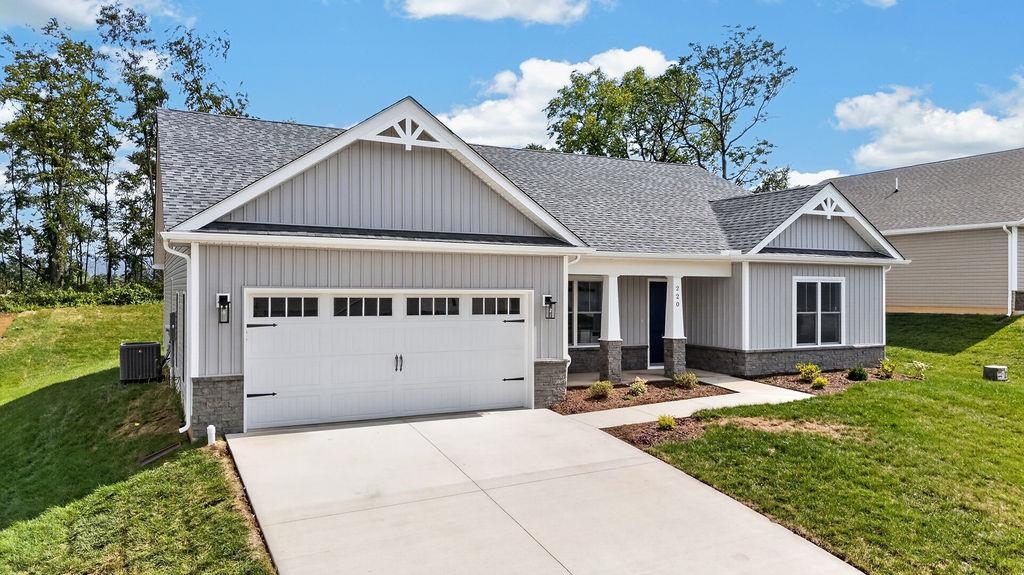 220 LANGLEY DR, WAYNESBORO, Virginia 22980, 3 Bedrooms Bedrooms, ,3 BathroomsBathrooms,Residential,220 LANGLEY DR,681010 MLS # 681010 220 LANGLEY DR, WAYNESBORO, Virginia 22980, 3 Bedrooms Bedrooms, ,3 BathroomsBathrooms,Residential,220 LANGLEY DR,681010 MLS # 681010