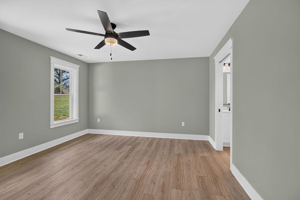 220 LANGLEY DR, WAYNESBORO, Virginia 22980, 3 Bedrooms Bedrooms, ,3 BathroomsBathrooms,Residential,220 LANGLEY DR,681010 MLS # 681010 220 LANGLEY DR, WAYNESBORO, Virginia 22980, 3 Bedrooms Bedrooms, ,3 BathroomsBathrooms,Residential,220 LANGLEY DR,681010 MLS # 681010