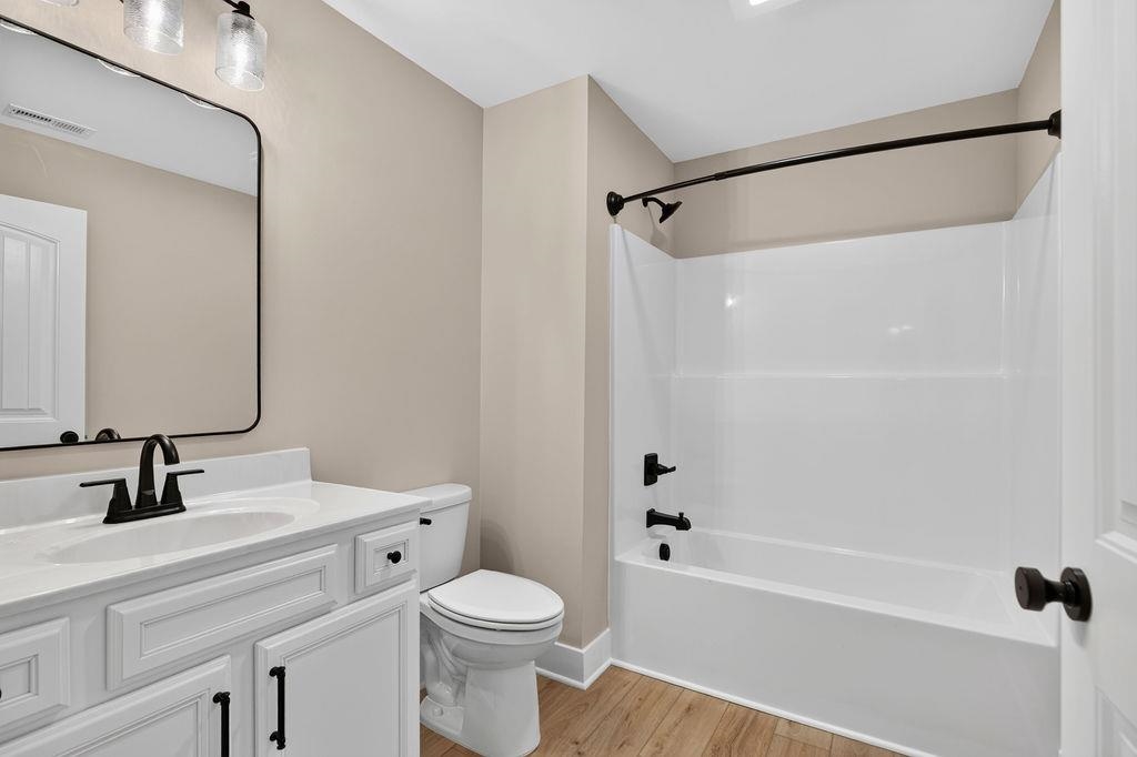 220 LANGLEY DR, WAYNESBORO, Virginia 22980, 3 Bedrooms Bedrooms, ,3 BathroomsBathrooms,Residential,220 LANGLEY DR,681010 MLS # 681010 220 LANGLEY DR, WAYNESBORO, Virginia 22980, 3 Bedrooms Bedrooms, ,3 BathroomsBathrooms,Residential,220 LANGLEY DR,681010 MLS # 681010