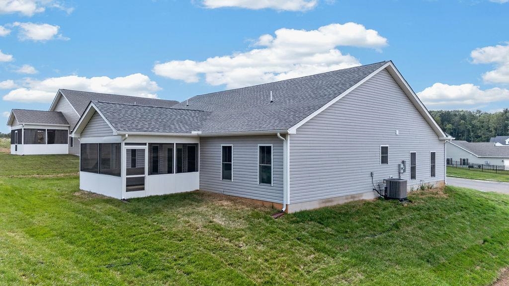 220 LANGLEY DR, WAYNESBORO, Virginia 22980, 3 Bedrooms Bedrooms, ,3 BathroomsBathrooms,Residential,220 LANGLEY DR,681010 MLS # 681010 220 LANGLEY DR, WAYNESBORO, Virginia 22980, 3 Bedrooms Bedrooms, ,3 BathroomsBathrooms,Residential,220 LANGLEY DR,681010 MLS # 681010