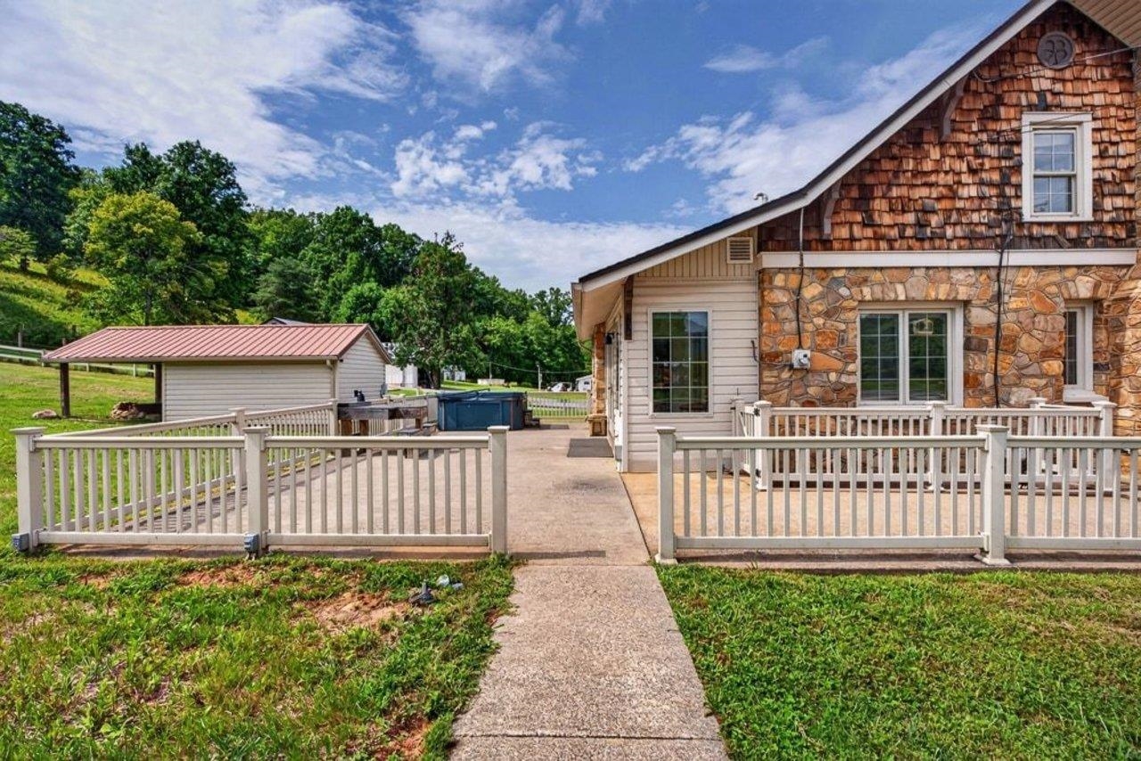 19078 SPOTSWOOD TRL, ELKTON, Virginia 22827, 3 Bedrooms Bedrooms, ,2 BathroomsBathrooms,Residential,19078 SPOTSWOOD TRL,681011 MLS # 681011 19078 SPOTSWOOD TRL, ELKTON, Virginia 22827, 3 Bedrooms Bedrooms, ,2 BathroomsBathrooms,Residential,19078 SPOTSWOOD TRL,681011 MLS # 681011