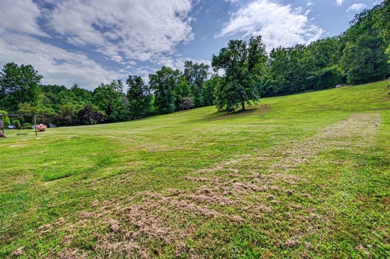 19078 SPOTSWOOD TRL, ELKTON, Virginia 22827, 3 Bedrooms Bedrooms, ,2 BathroomsBathrooms,Residential,19078 SPOTSWOOD TRL,681011 MLS # 681011 19078 SPOTSWOOD TRL, ELKTON, Virginia 22827, 3 Bedrooms Bedrooms, ,2 BathroomsBathrooms,Residential,19078 SPOTSWOOD TRL,681011 MLS # 681011