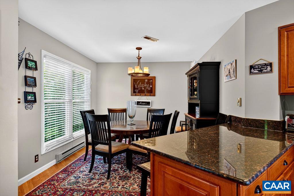 15 SHENANDOAH RIDGE CT, WINTERGREEN RESORT, Virginia 22967, 5 Bedrooms Bedrooms, ,4 BathroomsBathrooms,Residential,15 SHENANDOAH RIDGE CT,681012 MLS # 681012