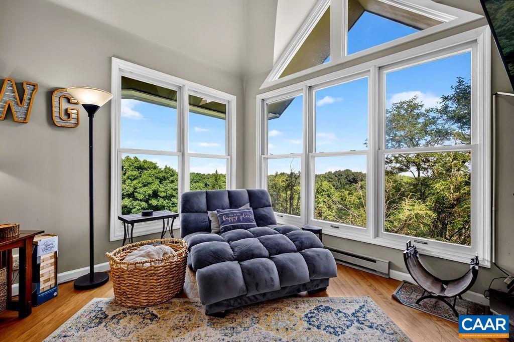 15 SHENANDOAH RIDGE CT, WINTERGREEN RESORT, Virginia 22967, 5 Bedrooms Bedrooms, ,4 BathroomsBathrooms,Residential,15 SHENANDOAH RIDGE CT,681012 MLS # 681012