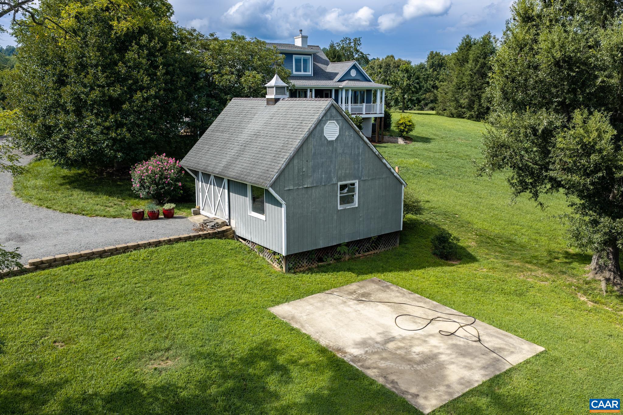 4165 INDIAN LN, NORTH GARDEN, Virginia 22959, 5 Bedrooms Bedrooms, ,4 BathroomsBathrooms,Residential,Amazing Views!,4165 INDIAN LN,681003 MLS # 681003 4165 INDIAN LN, NORTH GARDEN, Virginia 22959, 5 Bedrooms Bedrooms, ,4 BathroomsBathrooms,Residential,Amazing Views!,4165 INDIAN LN,681003 MLS # 681003