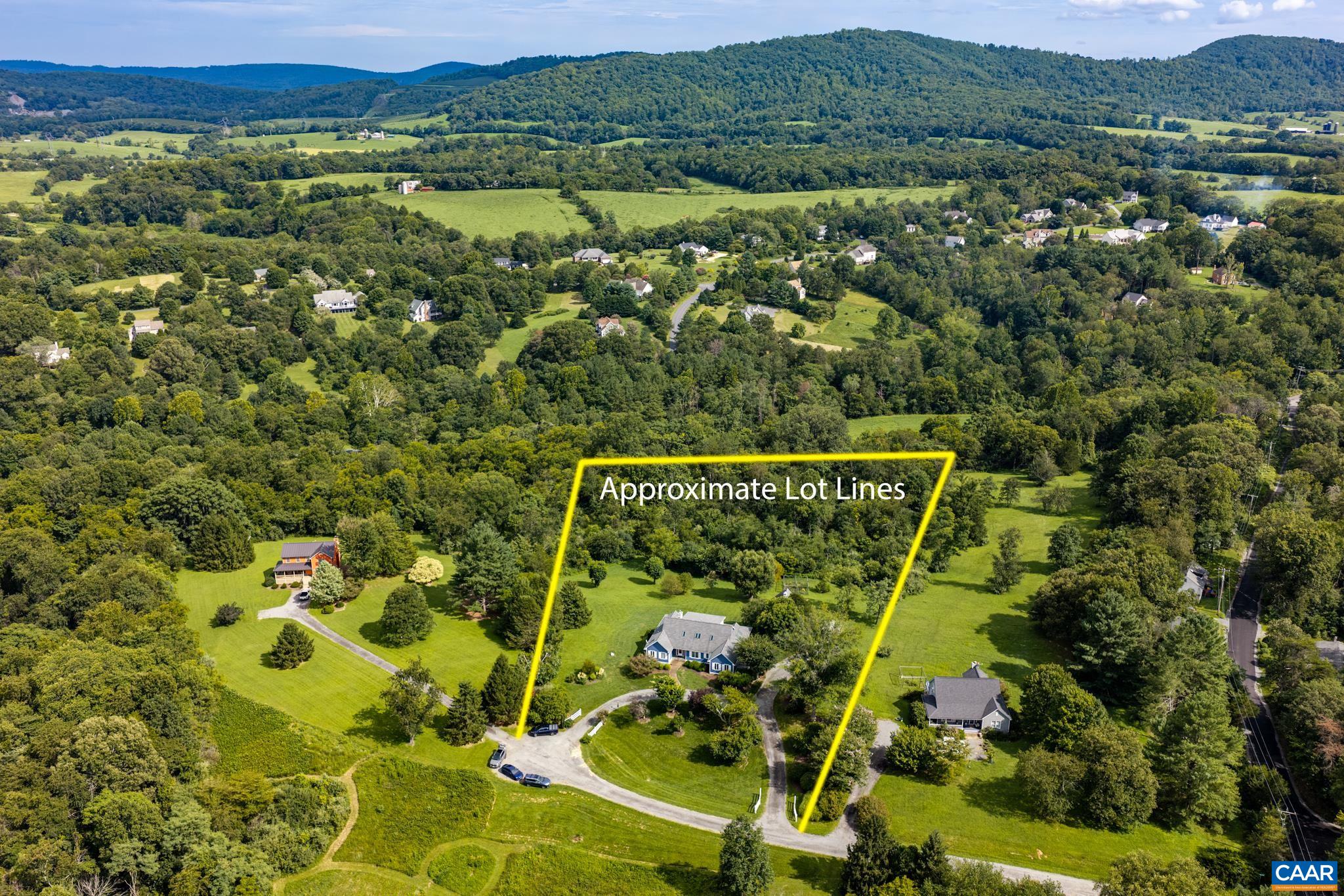4165 INDIAN LN, NORTH GARDEN, Virginia 22959, 5 Bedrooms Bedrooms, ,4 BathroomsBathrooms,Residential,Amazing Views!,4165 INDIAN LN,681003 MLS # 681003 4165 INDIAN LN, NORTH GARDEN, Virginia 22959, 5 Bedrooms Bedrooms, ,4 BathroomsBathrooms,Residential,Amazing Views!,4165 INDIAN LN,681003 MLS # 681003