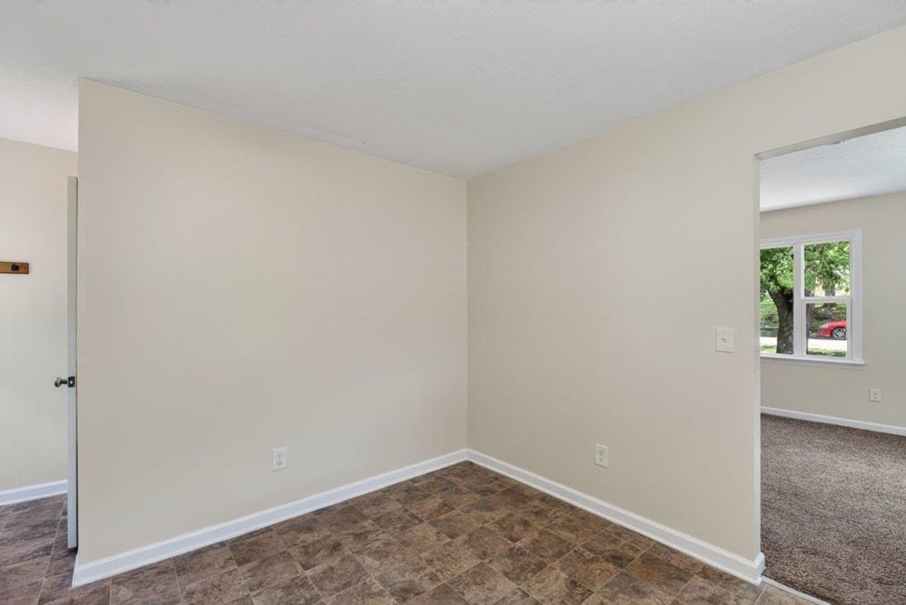 28 ARDMORE ST, VERONA, Virginia 24482, 3 Bedrooms Bedrooms, ,1 BathroomBathrooms,Residential,28 ARDMORE ST,681015 MLS # 681015 28 ARDMORE ST, VERONA, Virginia 24482, 3 Bedrooms Bedrooms, ,1 BathroomBathrooms,Residential,28 ARDMORE ST,681015 MLS # 681015