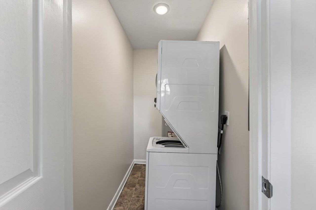 28 ARDMORE ST, VERONA, Virginia 24482, 3 Bedrooms Bedrooms, ,1 BathroomBathrooms,Residential,28 ARDMORE ST,681015 MLS # 681015 28 ARDMORE ST, VERONA, Virginia 24482, 3 Bedrooms Bedrooms, ,1 BathroomBathrooms,Residential,28 ARDMORE ST,681015 MLS # 681015