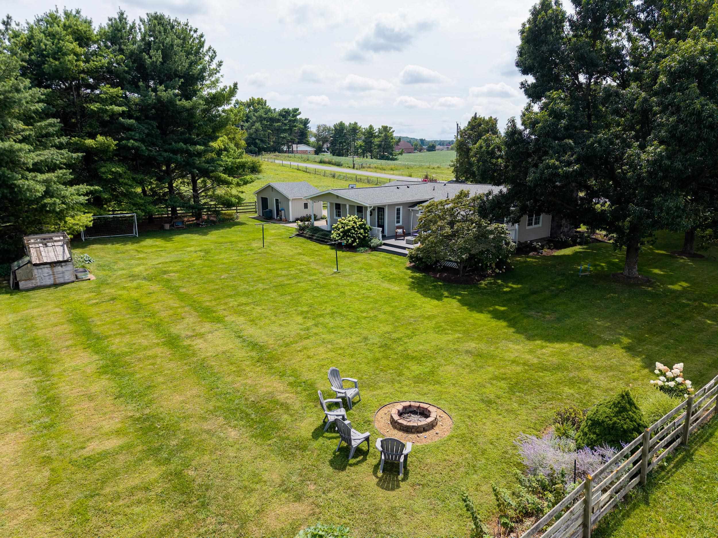 718 WEAVER RD, ROCKINGHAM, Virginia 22802, 4 Bedrooms Bedrooms, ,2 BathroomsBathrooms,Residential,718 WEAVER RD,681016 MLS # 681016