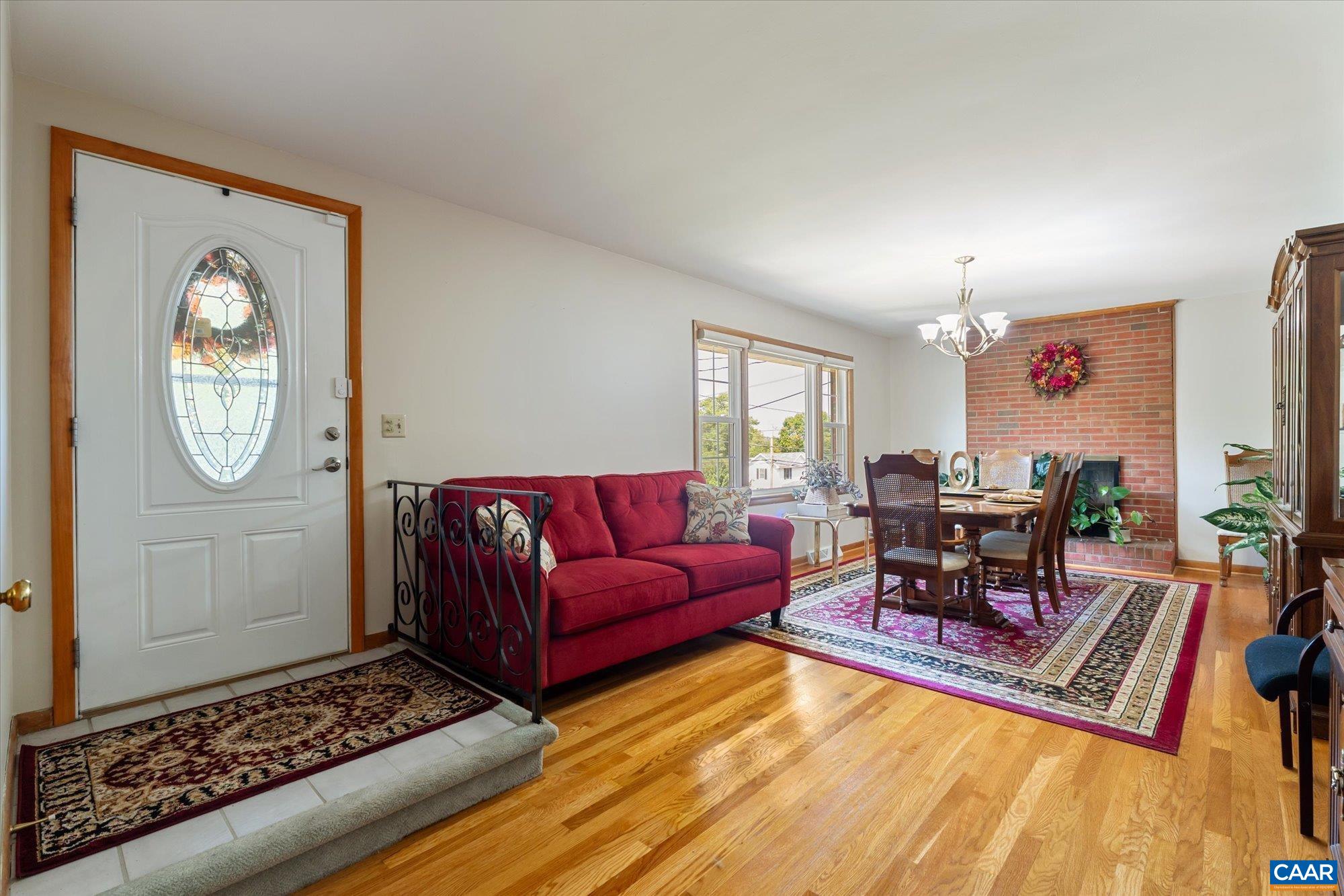 1329 E MAIN ST, WAYNESBORO, Virginia 22980, 9 Bedrooms Bedrooms, ,4 BathroomsBathrooms,Residential,1329 E MAIN ST,681018 MLS # 681018