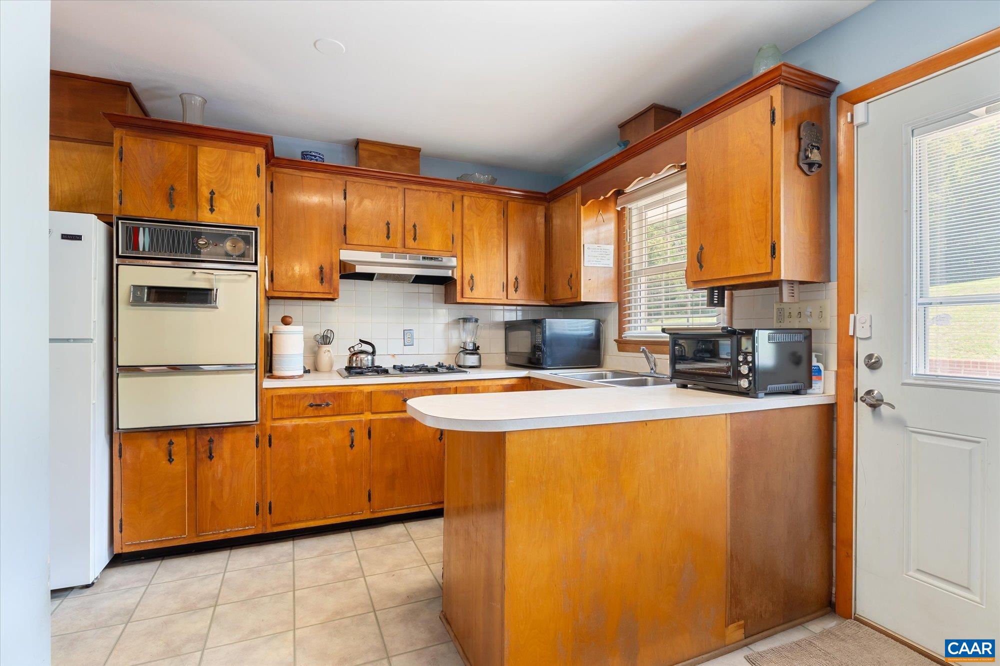 1329 E MAIN ST, WAYNESBORO, Virginia 22980, 9 Bedrooms Bedrooms, ,4 BathroomsBathrooms,Residential,1329 E MAIN ST,681018 MLS # 681018