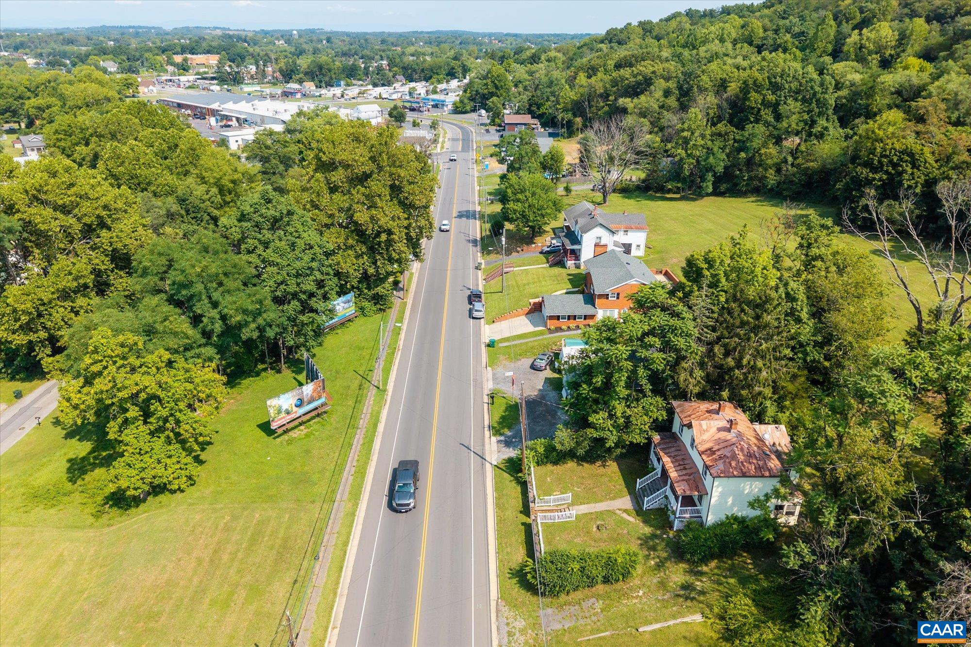 1329 E MAIN ST, WAYNESBORO, Virginia 22980, 9 Bedrooms Bedrooms, ,4 BathroomsBathrooms,Residential,1329 E MAIN ST,681018 MLS # 681018