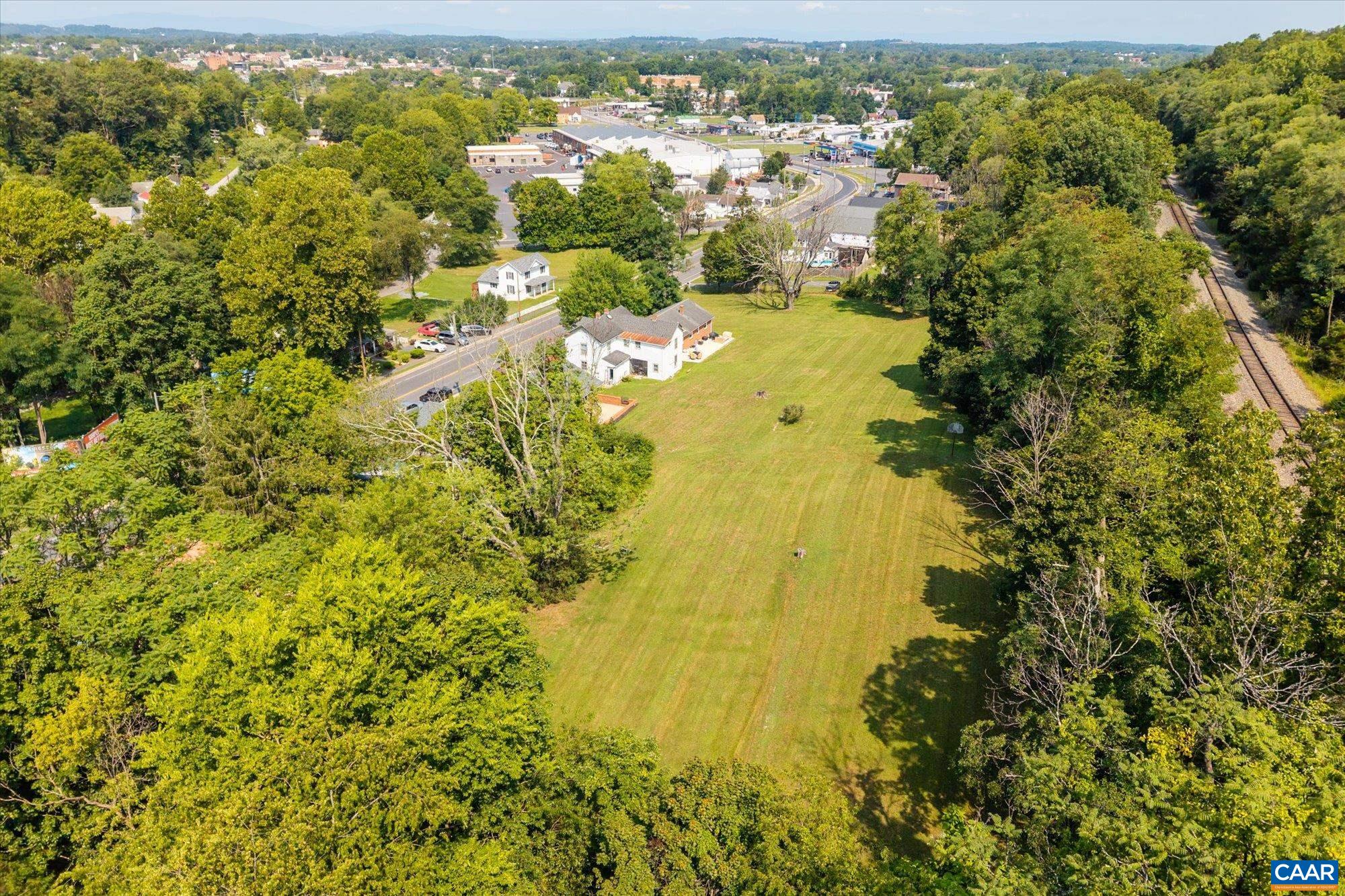 1329 E MAIN ST, WAYNESBORO, Virginia 22980, 9 Bedrooms Bedrooms, ,4 BathroomsBathrooms,Residential,1329 E MAIN ST,681018 MLS # 681018