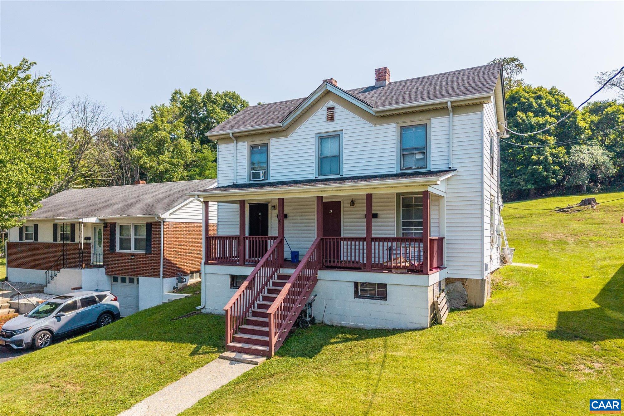 1325 E MAIN ST, WAYNESBORO, Virginia 22980, ,Residential,1325 E MAIN ST,681025 MLS # 681025 1325 E MAIN ST, WAYNESBORO, Virginia 22980, ,Residential,1325 E MAIN ST,681025 MLS # 681025