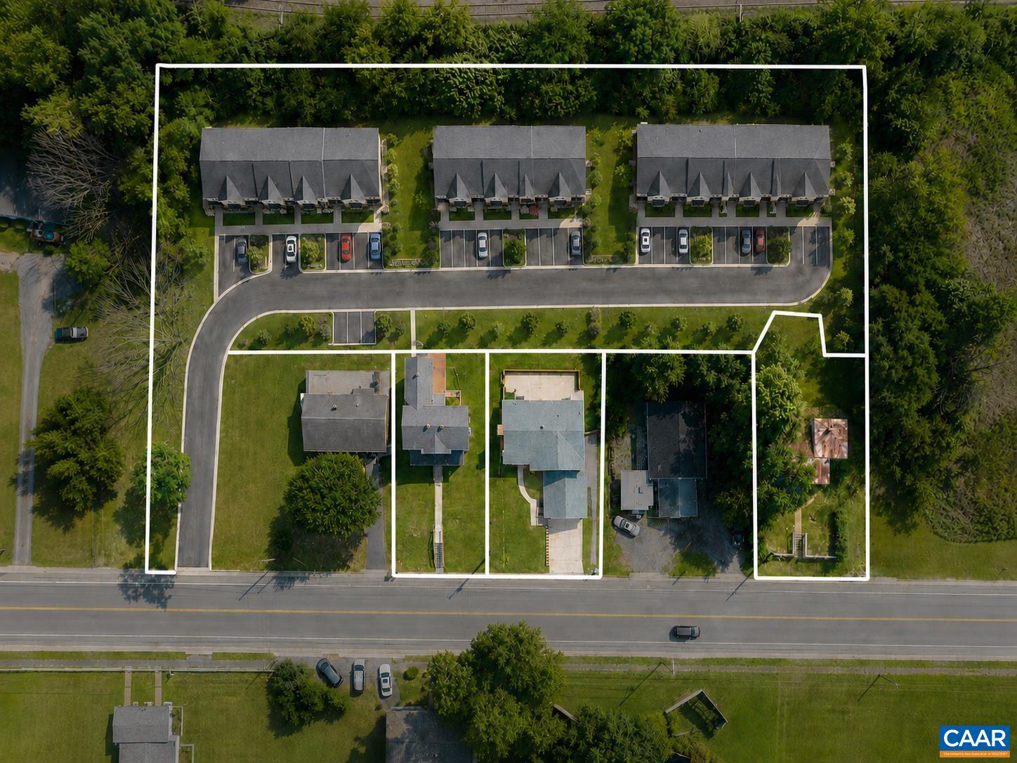 1325 E MAIN ST, WAYNESBORO, Virginia 22980, ,Residential,1325 E MAIN ST,681025 MLS # 681025 1325 E MAIN ST, WAYNESBORO, Virginia 22980, ,Residential,1325 E MAIN ST,681025 MLS # 681025