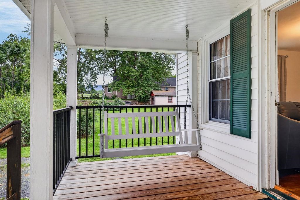 197 WHISKEY CREEK RD, CHURCHVILLE, Virginia 24421, 2 Bedrooms Bedrooms, ,1 BathroomBathrooms,Residential,197 WHISKEY CREEK RD,681023 MLS # 681023 197 WHISKEY CREEK RD, CHURCHVILLE, Virginia 24421, 2 Bedrooms Bedrooms, ,1 BathroomBathrooms,Residential,197 WHISKEY CREEK RD,681023 MLS # 681023