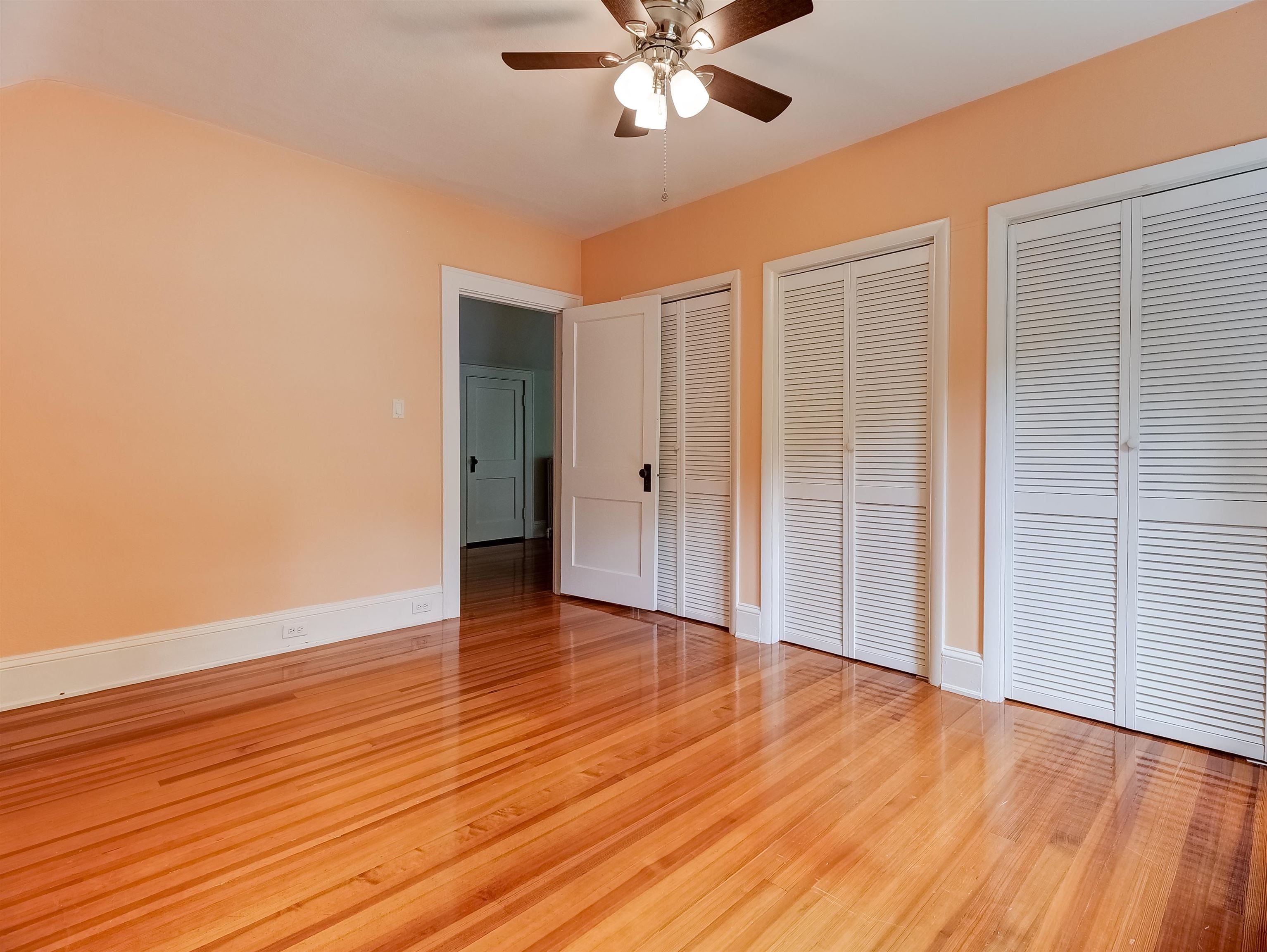 8966 SAM SNEAD HWY, HOT SPRINGS, Virginia 24445, 4 Bedrooms Bedrooms, ,2 BathroomsBathrooms,Residential,8966 SAM SNEAD HWY,681024 MLS # 681024 8966 SAM SNEAD HWY, HOT SPRINGS, Virginia 24445, 4 Bedrooms Bedrooms, ,2 BathroomsBathrooms,Residential,8966 SAM SNEAD HWY,681024 MLS # 681024