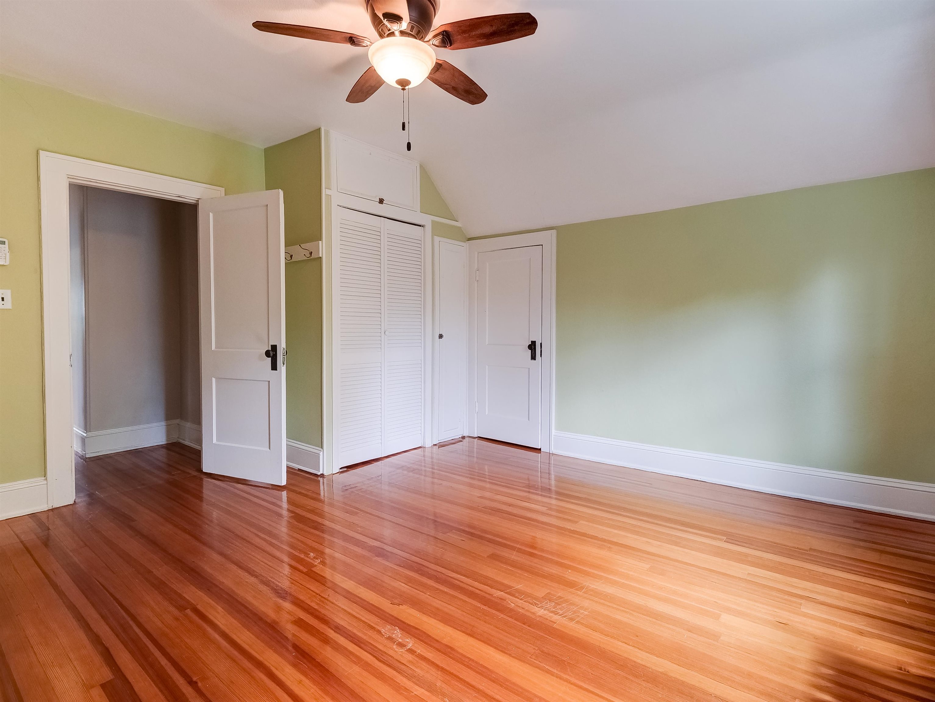 8966 SAM SNEAD HWY, HOT SPRINGS, Virginia 24445, 4 Bedrooms Bedrooms, ,2 BathroomsBathrooms,Residential,8966 SAM SNEAD HWY,681024 MLS # 681024 8966 SAM SNEAD HWY, HOT SPRINGS, Virginia 24445, 4 Bedrooms Bedrooms, ,2 BathroomsBathrooms,Residential,8966 SAM SNEAD HWY,681024 MLS # 681024