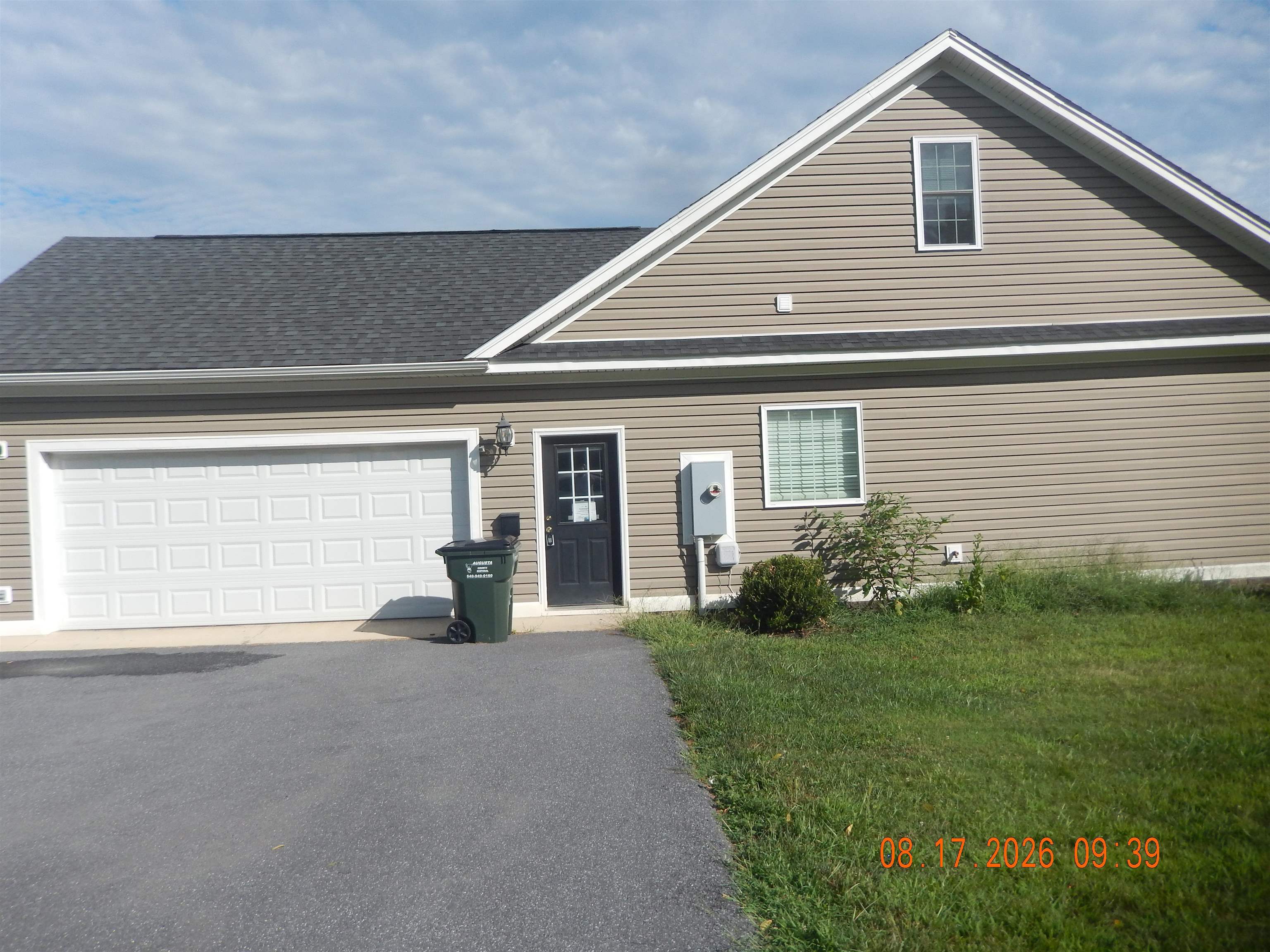 82 WILLOW LN, WAYNESBORO, Virginia 22980, 3 Bedrooms Bedrooms, ,3 BathroomsBathrooms,Residential,Secretary of Veterans Affairs #226175,82 WILLOW LN,681026 MLS # 681026 82 WILLOW LN, WAYNESBORO, Virginia 22980, 3 Bedrooms Bedrooms, ,3 BathroomsBathrooms,Residential,Secretary of Veterans Affairs #226175,82 WILLOW LN,681026 MLS # 681026