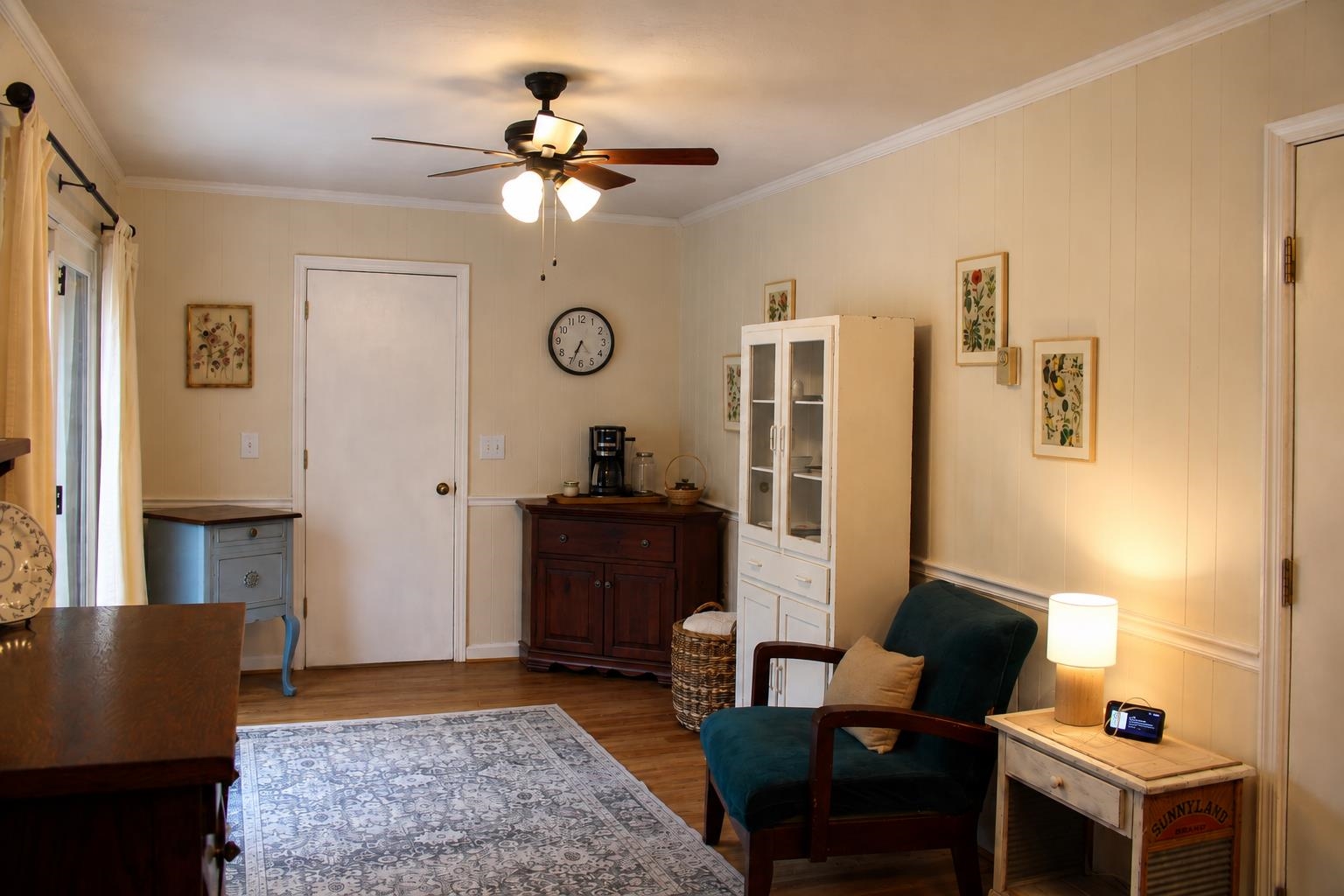 147 PLEASANT VIEW RD, STAUNTON, Virginia 24401, 3 Bedrooms Bedrooms, ,2 BathroomsBathrooms,Residential,147 PLEASANT VIEW RD,681030 MLS # 681030 147 PLEASANT VIEW RD, STAUNTON, Virginia 24401, 3 Bedrooms Bedrooms, ,2 BathroomsBathrooms,Residential,147 PLEASANT VIEW RD,681030 MLS # 681030