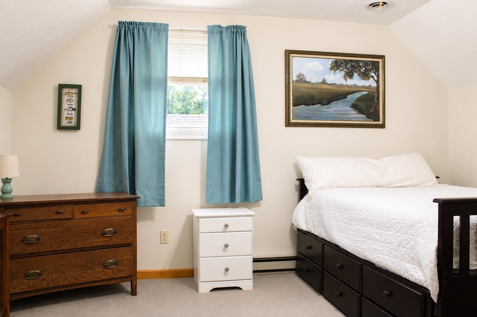 147 PLEASANT VIEW RD, STAUNTON, Virginia 24401, 3 Bedrooms Bedrooms, ,2 BathroomsBathrooms,Residential,147 PLEASANT VIEW RD,681030 MLS # 681030 147 PLEASANT VIEW RD, STAUNTON, Virginia 24401, 3 Bedrooms Bedrooms, ,2 BathroomsBathrooms,Residential,147 PLEASANT VIEW RD,681030 MLS # 681030