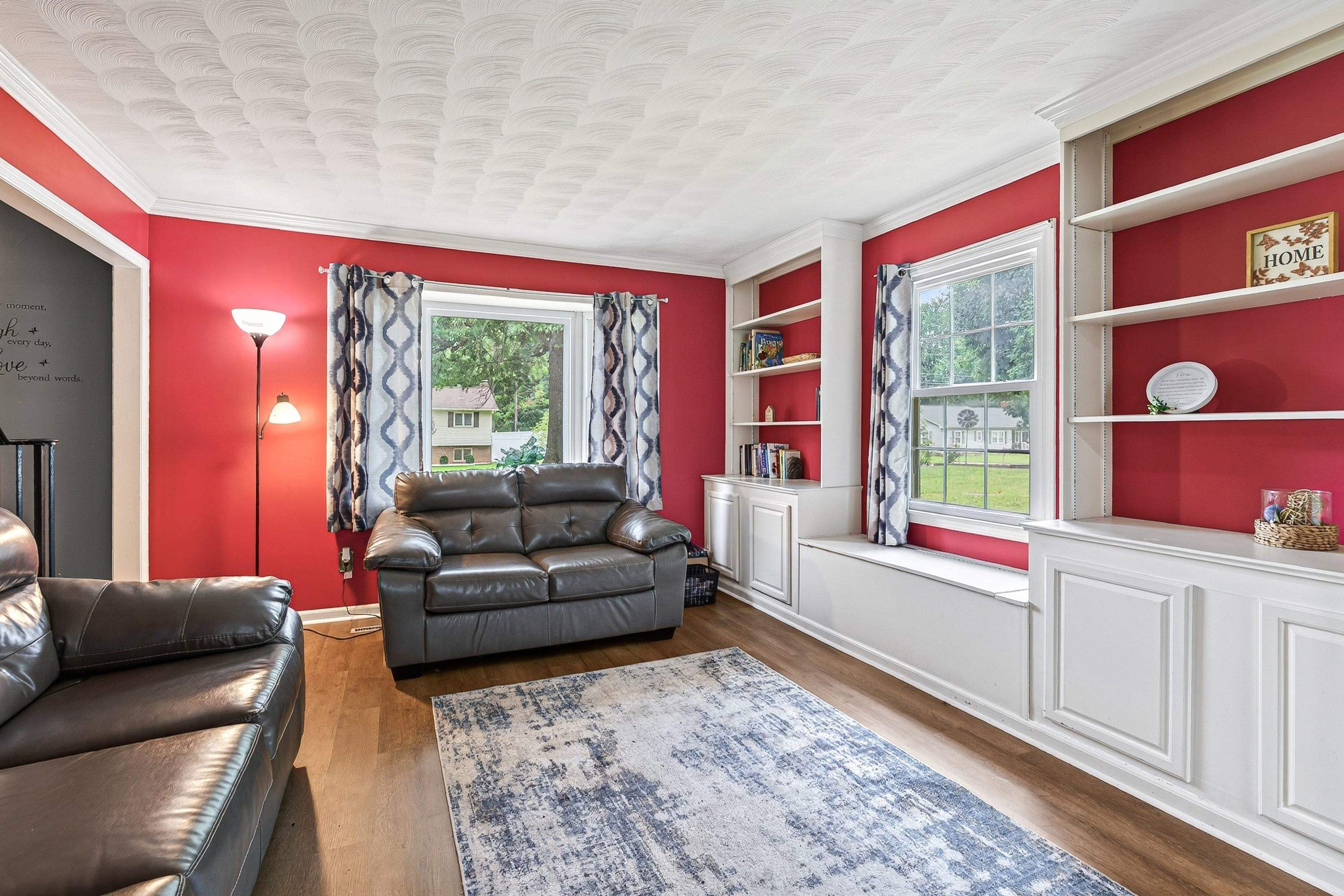 1615 CENTRAL AVE, HARRISONBURG, Virginia 22801, 5 Bedrooms Bedrooms, ,2 BathroomsBathrooms,Residential,1615 CENTRAL AVE,681032 MLS # 681032 1615 CENTRAL AVE, HARRISONBURG, Virginia 22801, 5 Bedrooms Bedrooms, ,2 BathroomsBathrooms,Residential,1615 CENTRAL AVE,681032 MLS # 681032