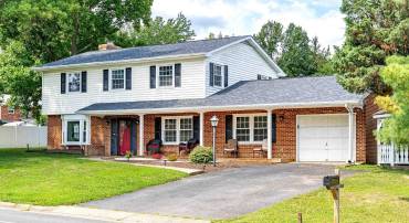 1615 CENTRAL AVE, HARRISONBURG, Virginia 22801, 5 Bedrooms Bedrooms, ,2 BathroomsBathrooms,Residential,1615 CENTRAL AVE,681032 MLS # 681032