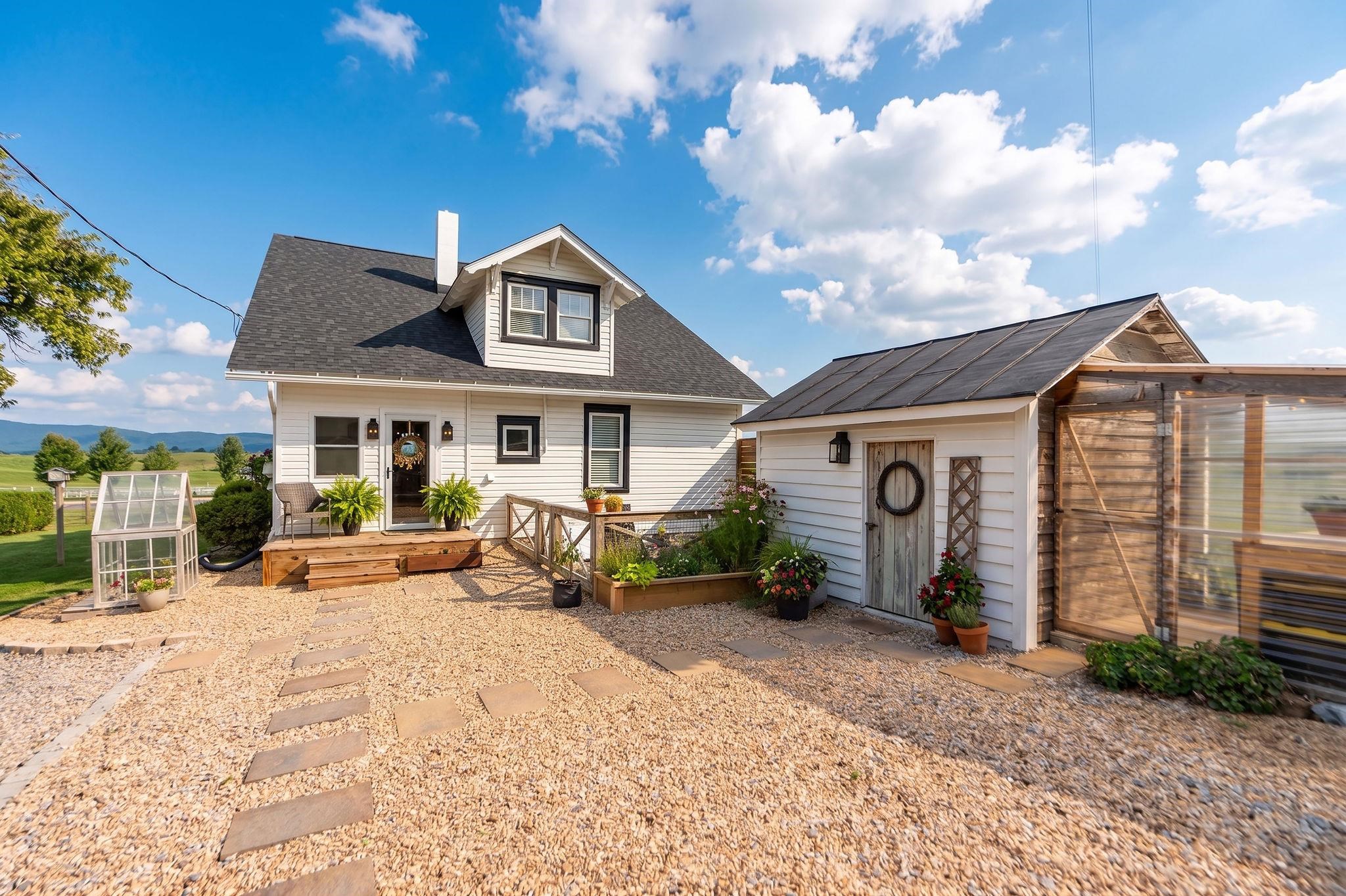 3392 MIDDLEBROOK RD, STAUNTON, Virginia 24401, 3 Bedrooms Bedrooms, ,2 BathroomsBathrooms,Residential,3392 MIDDLEBROOK RD,681034 MLS # 681034 3392 MIDDLEBROOK RD, STAUNTON, Virginia 24401, 3 Bedrooms Bedrooms, ,2 BathroomsBathrooms,Residential,3392 MIDDLEBROOK RD,681034 MLS # 681034