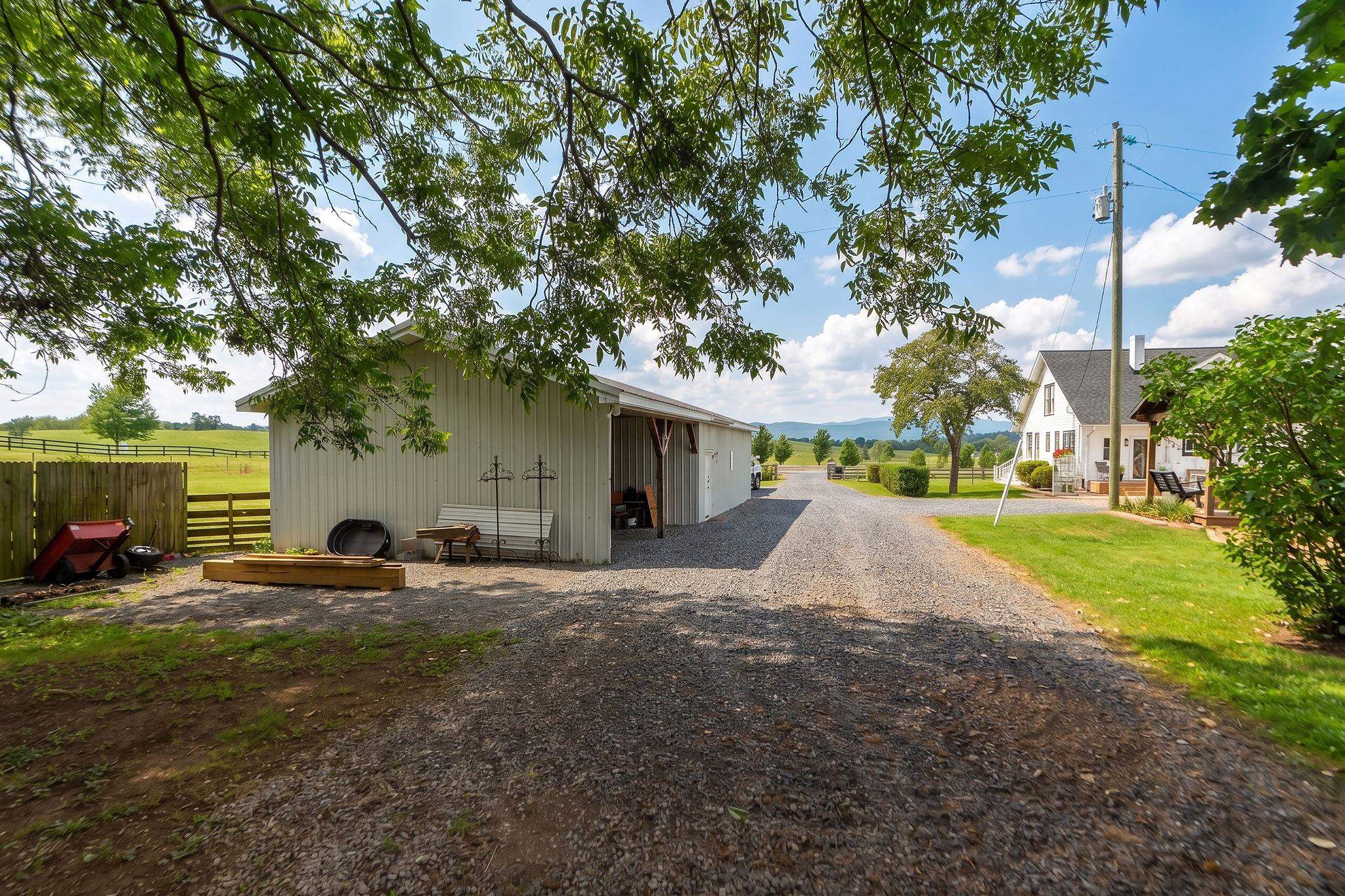 3392 MIDDLEBROOK RD, STAUNTON, Virginia 24401, 3 Bedrooms Bedrooms, ,2 BathroomsBathrooms,Residential,3392 MIDDLEBROOK RD,681034 MLS # 681034 3392 MIDDLEBROOK RD, STAUNTON, Virginia 24401, 3 Bedrooms Bedrooms, ,2 BathroomsBathrooms,Residential,3392 MIDDLEBROOK RD,681034 MLS # 681034