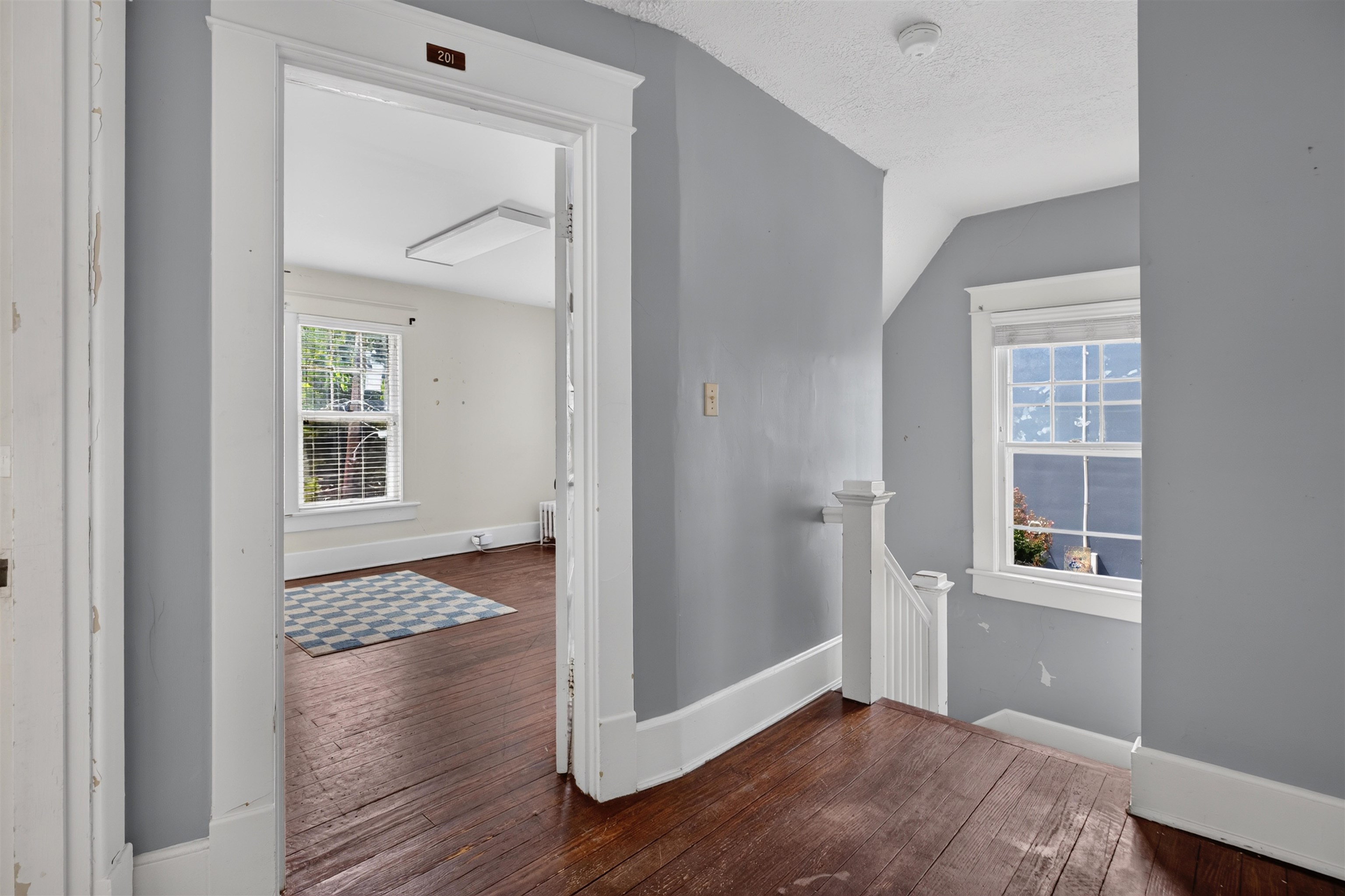 237 SYCAMORE ST, STAUNTON, Virginia 24401, 3 Bedrooms Bedrooms, ,1 BathroomBathrooms,Residential,237 SYCAMORE ST,681037 MLS # 681037