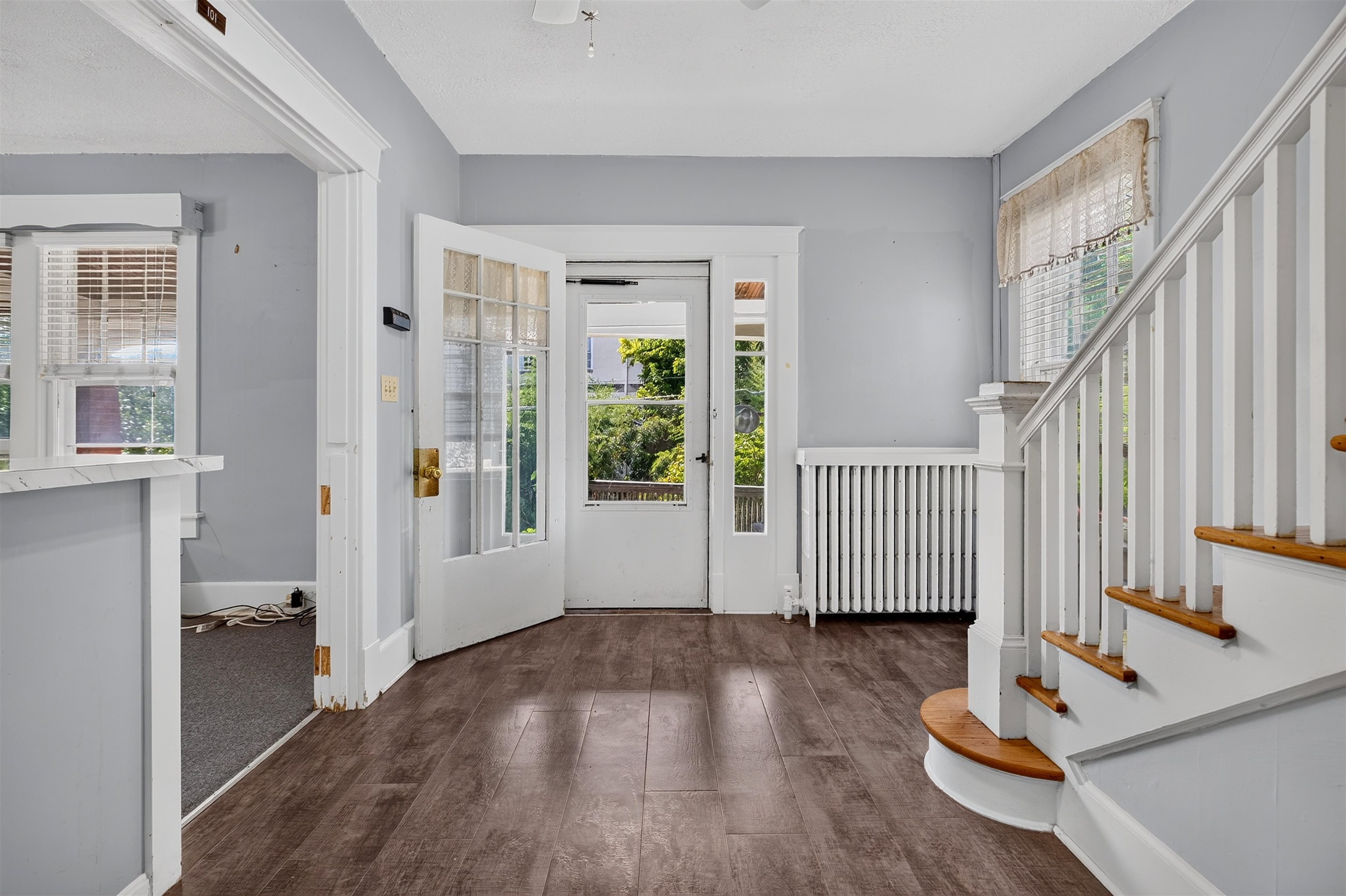 237 SYCAMORE ST, STAUNTON, Virginia 24401, 3 Bedrooms Bedrooms, ,1 BathroomBathrooms,Residential,237 SYCAMORE ST,681037 MLS # 681037