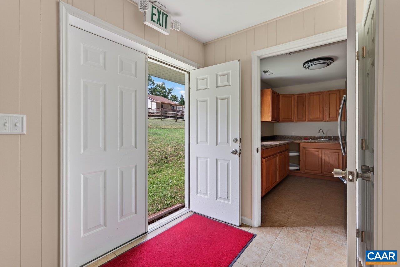 1532 2ND ST, WAYNESBORO, Virginia 22980, 3 Bedrooms Bedrooms, ,1 BathroomBathrooms,Residential,BLOCK 161 LOT 8 & E PT OF 7 BCMM&L,1532 2ND ST,681041 MLS # 681041 1532 2ND ST, WAYNESBORO, Virginia 22980, 3 Bedrooms Bedrooms, ,1 BathroomBathrooms,Residential,BLOCK 161 LOT 8 & E PT OF 7 BCMM&L,1532 2ND ST,681041 MLS # 681041