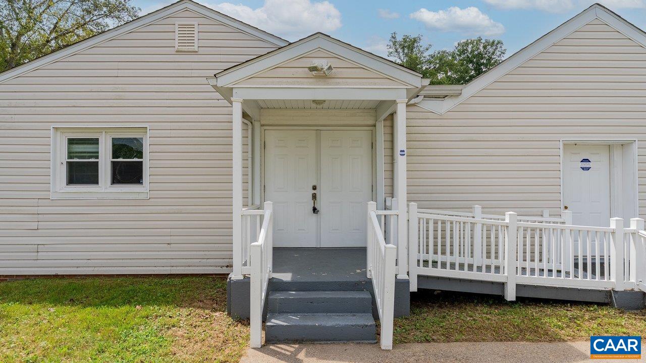 1532 2ND ST, WAYNESBORO, Virginia 22980, 3 Bedrooms Bedrooms, ,1 BathroomBathrooms,Residential,BLOCK 161 LOT 8 & E PT OF 7 BCMM&L,1532 2ND ST,681041 MLS # 681041 1532 2ND ST, WAYNESBORO, Virginia 22980, 3 Bedrooms Bedrooms, ,1 BathroomBathrooms,Residential,BLOCK 161 LOT 8 & E PT OF 7 BCMM&L,1532 2ND ST,681041 MLS # 681041