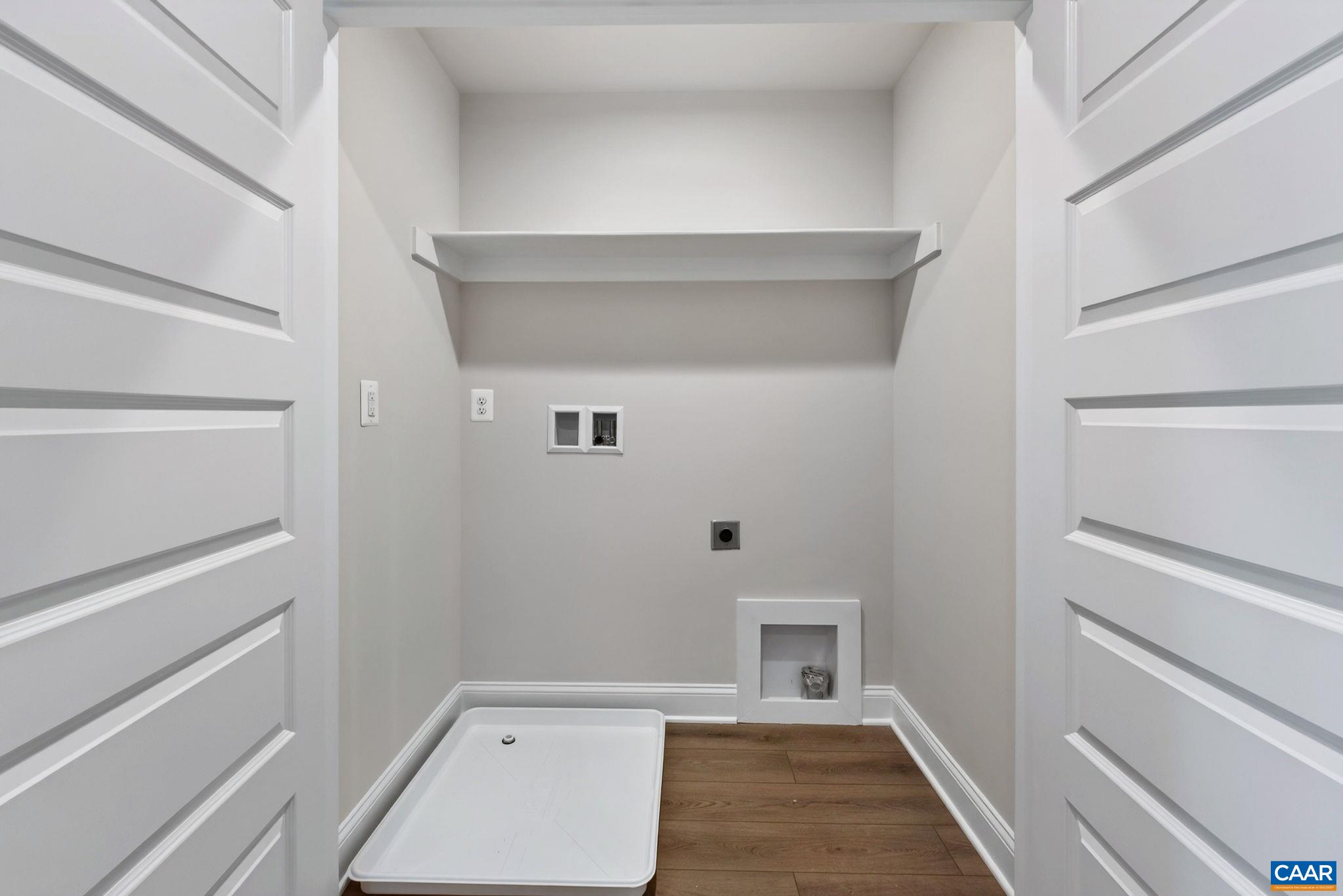 786 PARK RIDGE DR, CROZET, Virginia 22932, 3 Bedrooms Bedrooms, ,2 BathroomsBathrooms,Residential,The Poplar II - Interior Unit - Elevation B,786 PARK RIDGE DR,681043 MLS # 681043