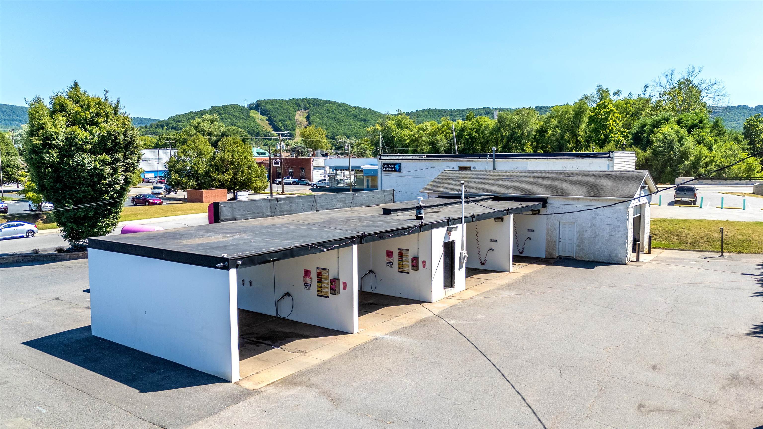 100 EAST AVE, WAYNESBORO, Virginia 22980, ,Commercial,100 EAST AVE,681050 MLS # 681050 100 EAST AVE, WAYNESBORO, Virginia 22980, ,Commercial,100 EAST AVE,681050 MLS # 681050