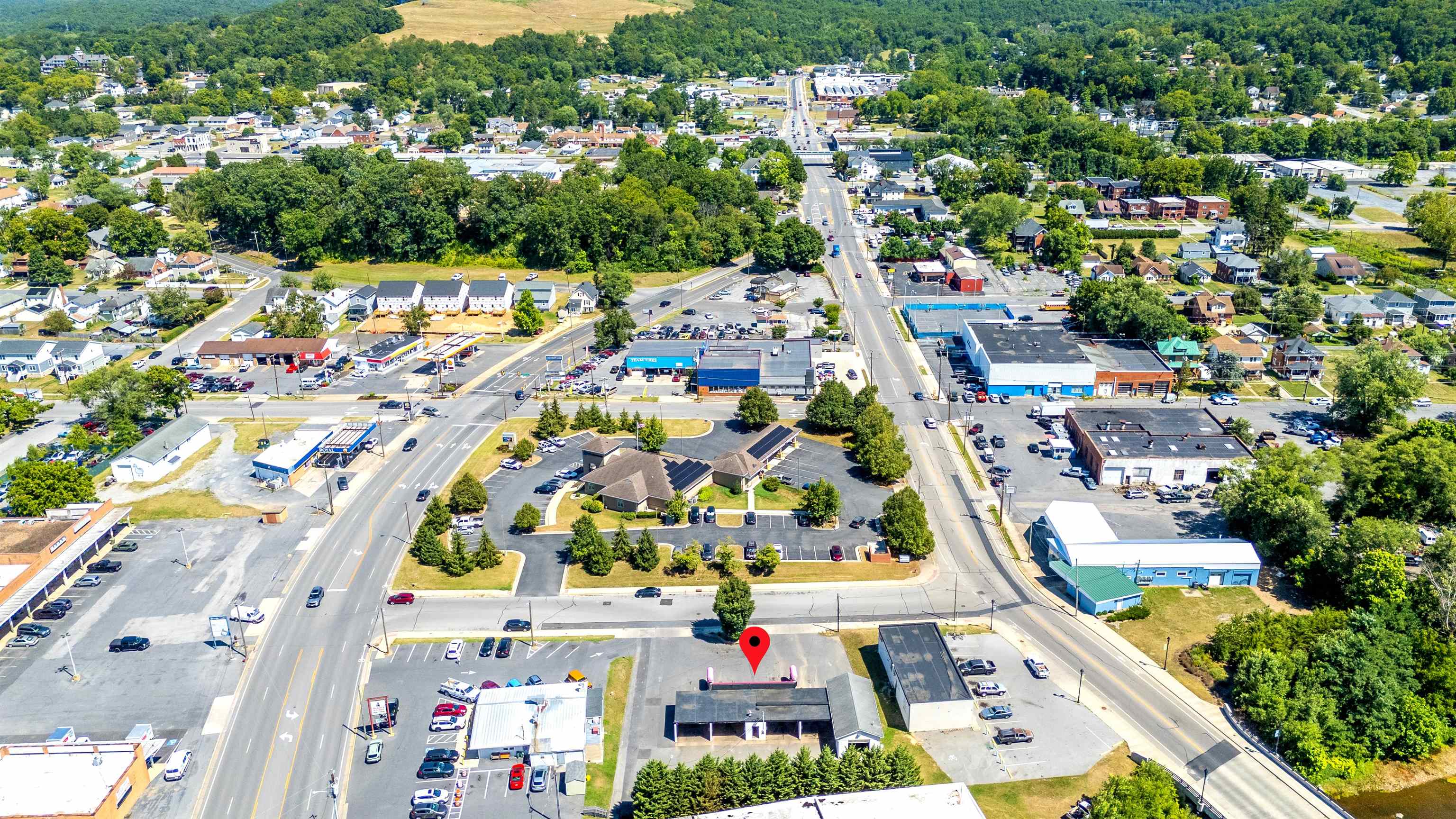 100 EAST AVE, WAYNESBORO, Virginia 22980, ,Commercial,100 EAST AVE,681050 MLS # 681050 100 EAST AVE, WAYNESBORO, Virginia 22980, ,Commercial,100 EAST AVE,681050 MLS # 681050