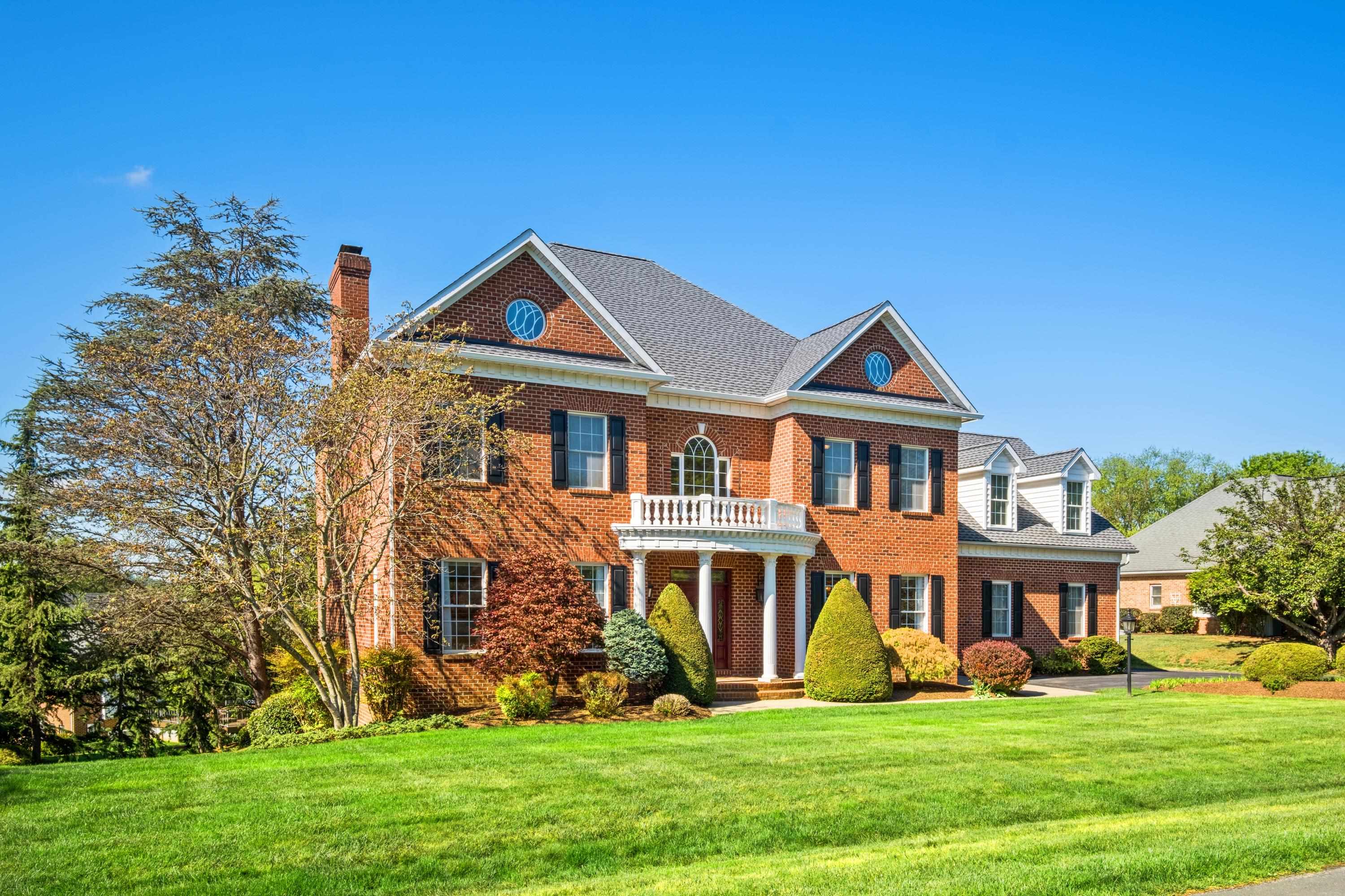 2945 BROOKSTONE DR, ROCKINGHAM, Virginia 22801, 5 Bedrooms Bedrooms, ,5 BathroomsBathrooms,Residential,Trobaugh,2945 BROOKSTONE DR,678111 MLS # 678111 2945 BROOKSTONE DR, ROCKINGHAM, Virginia 22801, 5 Bedrooms Bedrooms, ,5 BathroomsBathrooms,Residential,Trobaugh,2945 BROOKSTONE DR,678111 MLS # 678111