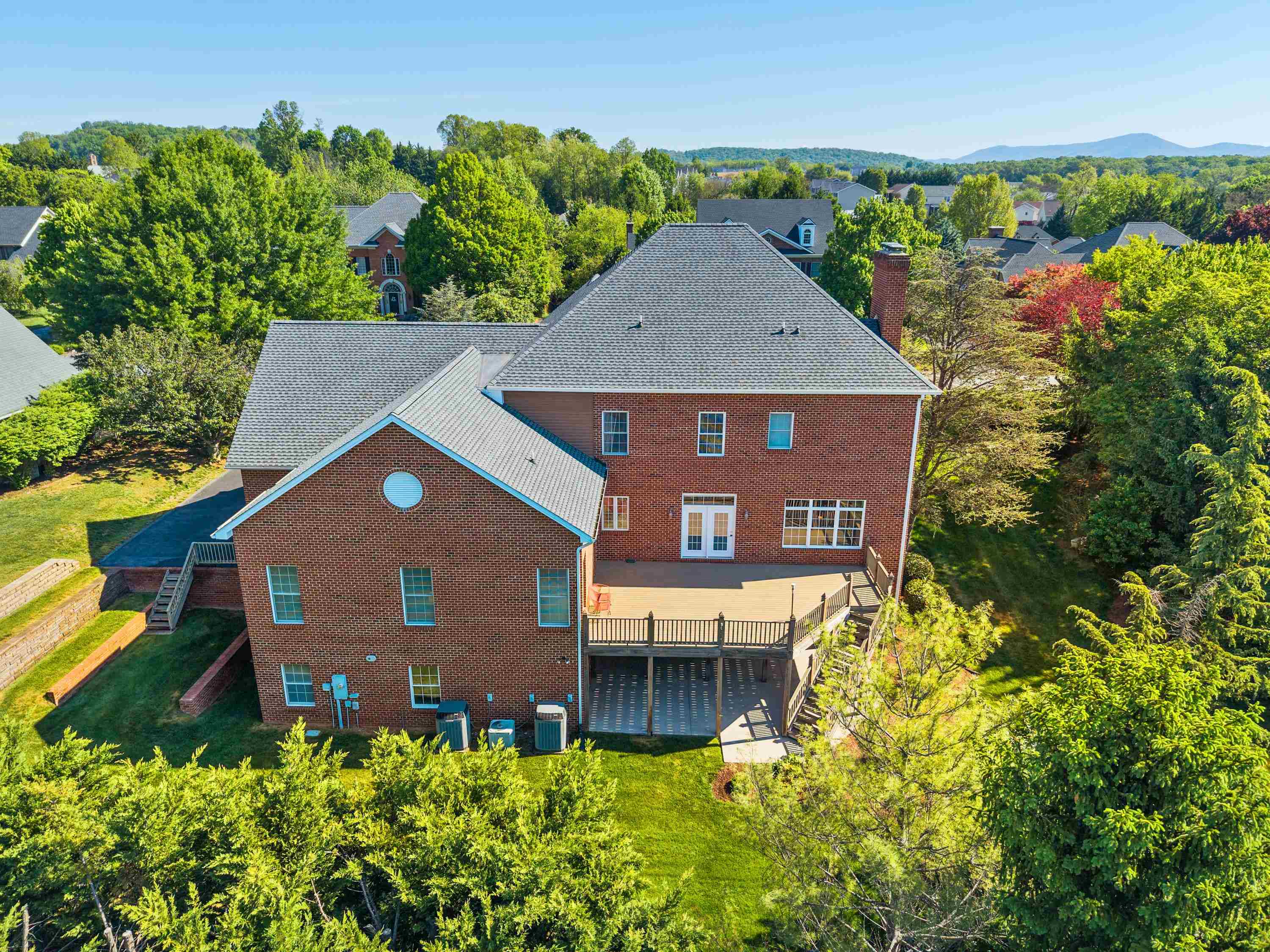 2945 BROOKSTONE DR, ROCKINGHAM, Virginia 22801, 5 Bedrooms Bedrooms, ,5 BathroomsBathrooms,Residential,Trobaugh,2945 BROOKSTONE DR,678111 MLS # 678111 2945 BROOKSTONE DR, ROCKINGHAM, Virginia 22801, 5 Bedrooms Bedrooms, ,5 BathroomsBathrooms,Residential,Trobaugh,2945 BROOKSTONE DR,678111 MLS # 678111