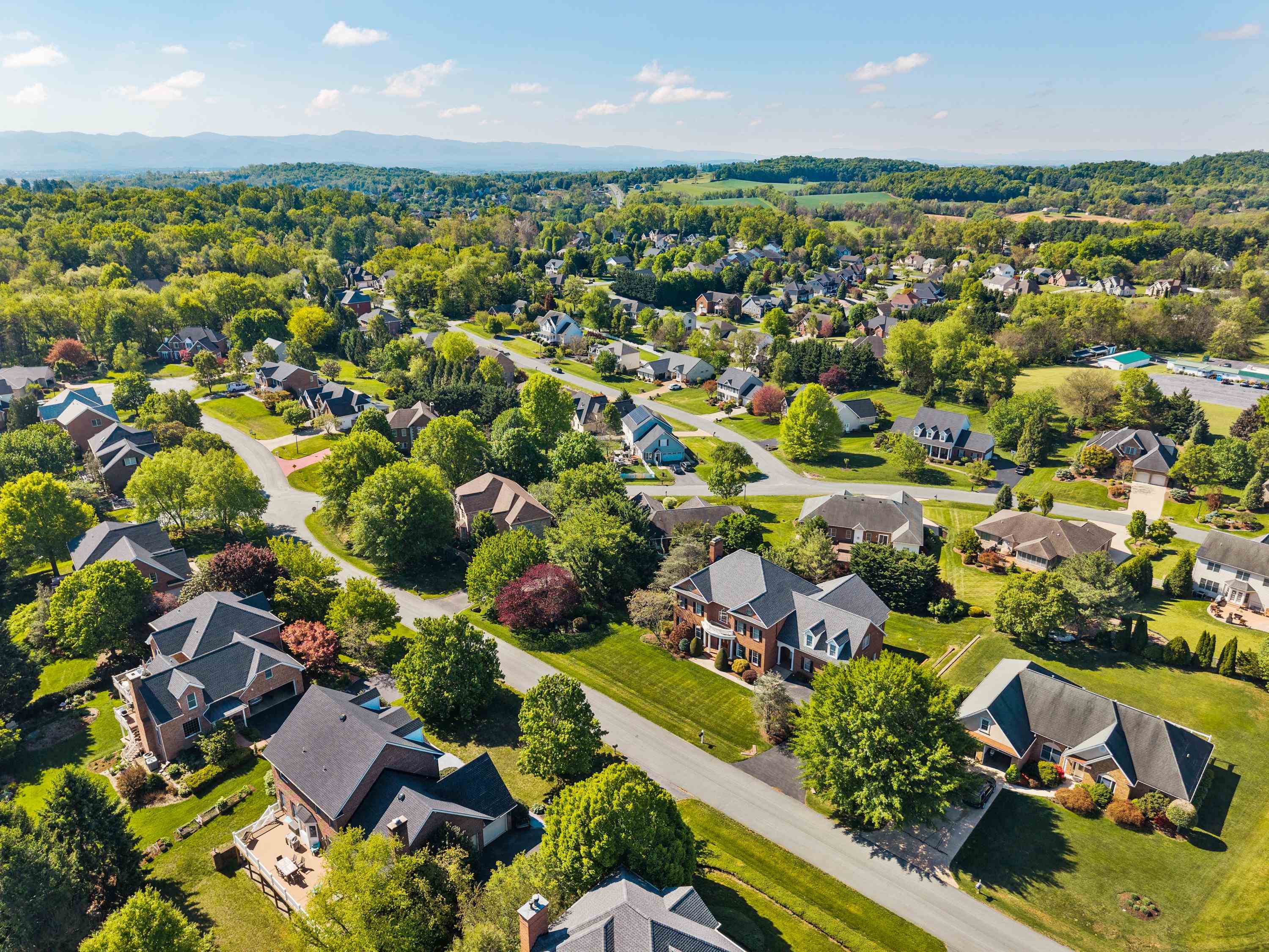 2945 BROOKSTONE DR, ROCKINGHAM, Virginia 22801, 5 Bedrooms Bedrooms, ,5 BathroomsBathrooms,Residential,Trobaugh,2945 BROOKSTONE DR,678111 MLS # 678111 2945 BROOKSTONE DR, ROCKINGHAM, Virginia 22801, 5 Bedrooms Bedrooms, ,5 BathroomsBathrooms,Residential,Trobaugh,2945 BROOKSTONE DR,678111 MLS # 678111