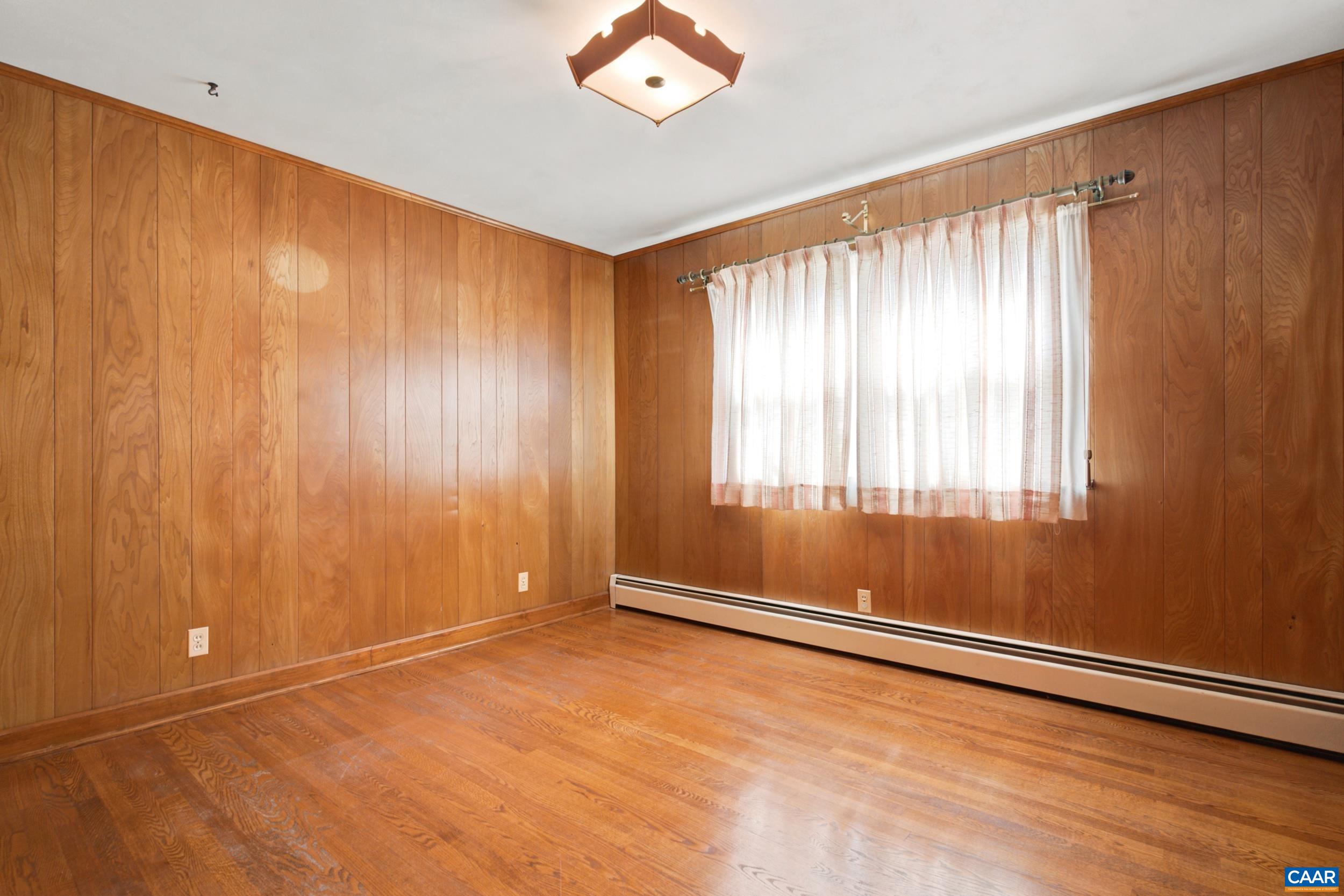 1393 PLEASANT VIEW ST, STAUNTON, Virginia 24401, 3 Bedrooms Bedrooms, ,2 BathroomsBathrooms,Residential,1393 Pleasant View St, Staunton VA 24401,1393 PLEASANT VIEW ST,679131 MLS # 679131