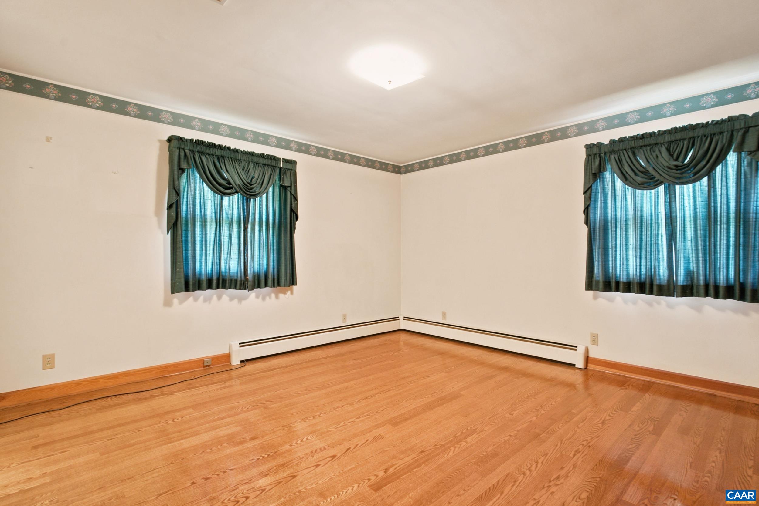1393 PLEASANT VIEW ST, STAUNTON, Virginia 24401, 3 Bedrooms Bedrooms, ,2 BathroomsBathrooms,Residential,1393 Pleasant View St, Staunton VA 24401,1393 PLEASANT VIEW ST,679131 MLS # 679131
